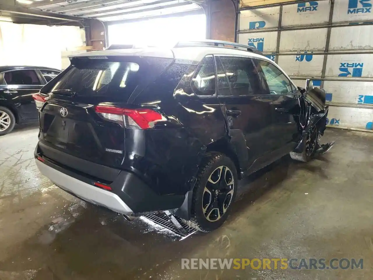 4 Photograph of a damaged car 2T3J1RFV8KC032784 TOYOTA RAV4 2019