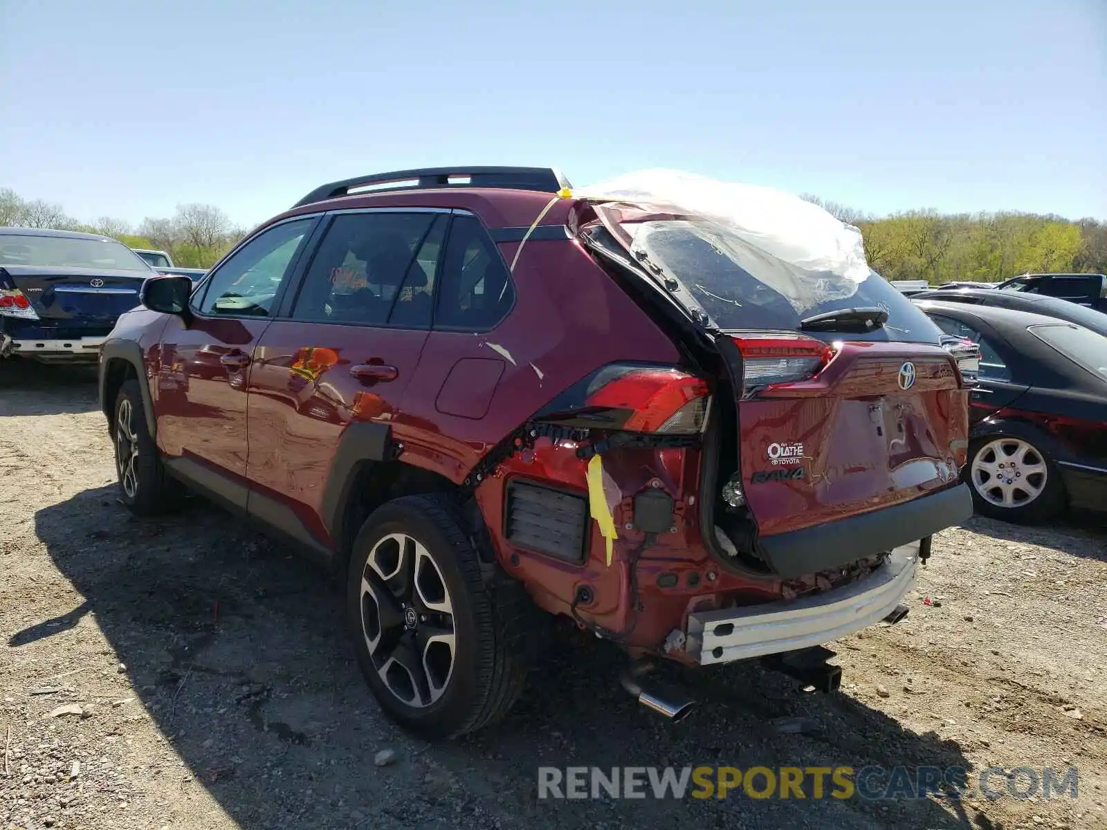 3 Photograph of a damaged car 2T3J1RFV8KC058267 TOYOTA RAV4 2019