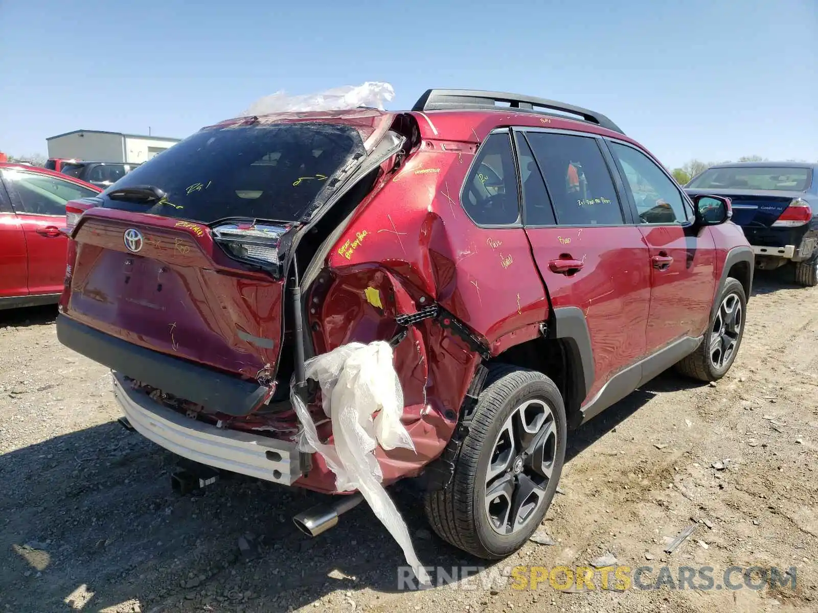 4 Photograph of a damaged car 2T3J1RFV8KC058267 TOYOTA RAV4 2019