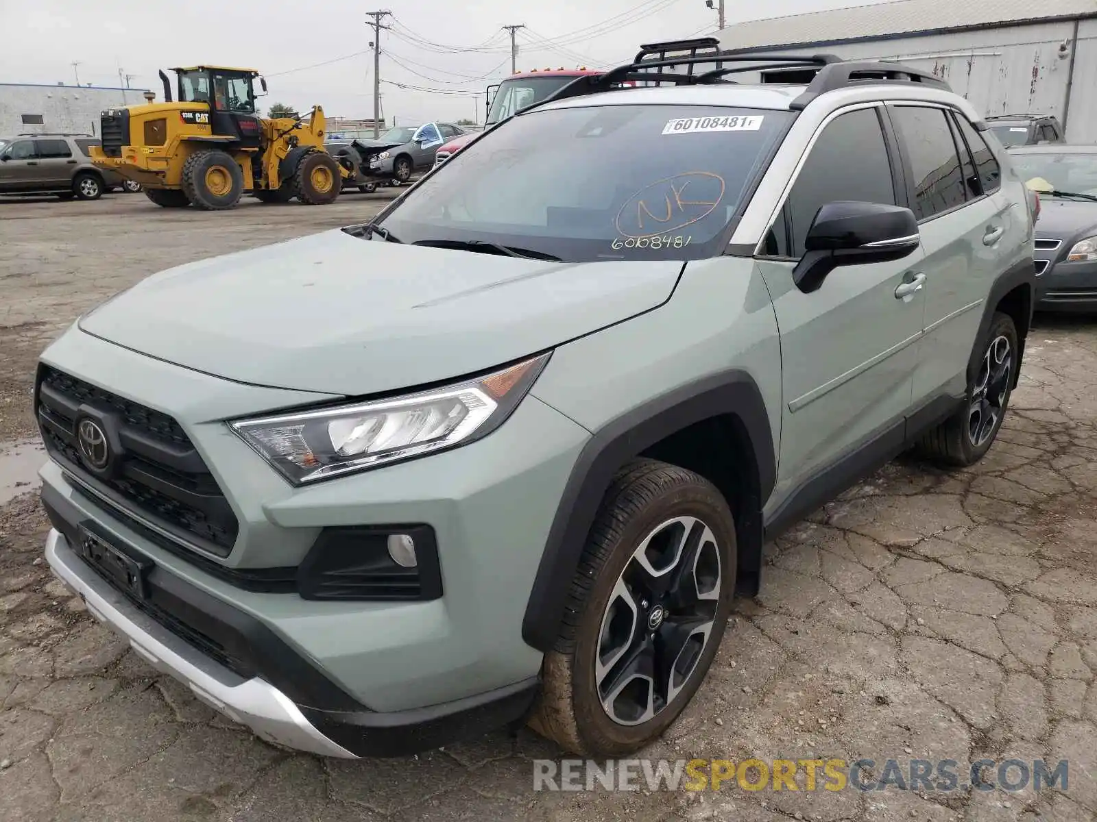 2 Фотография поврежденного автомобиля 2T3J1RFV8KW001694 TOYOTA RAV4 2019