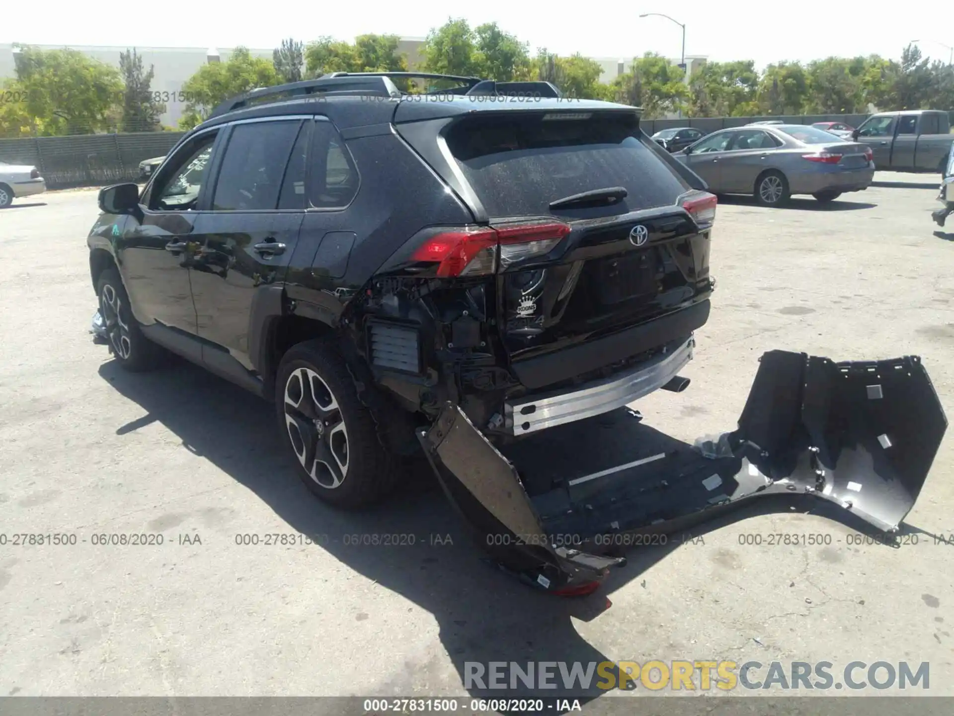 3 Photograph of a damaged car 2T3J1RFV8KW004806 TOYOTA RAV4 2019