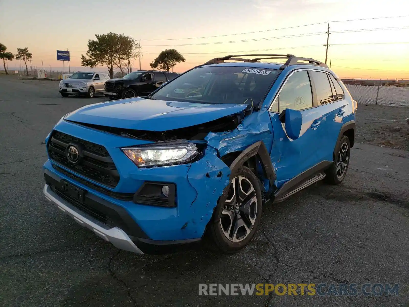 2 Photograph of a damaged car 2T3J1RFV8KW016129 TOYOTA RAV4 2019