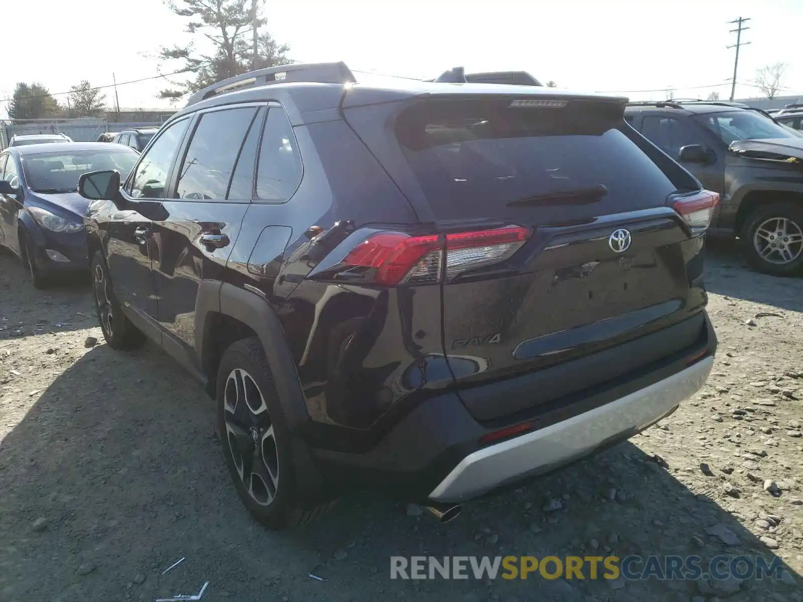 3 Photograph of a damaged car 2T3J1RFV8KW027387 TOYOTA RAV4 2019