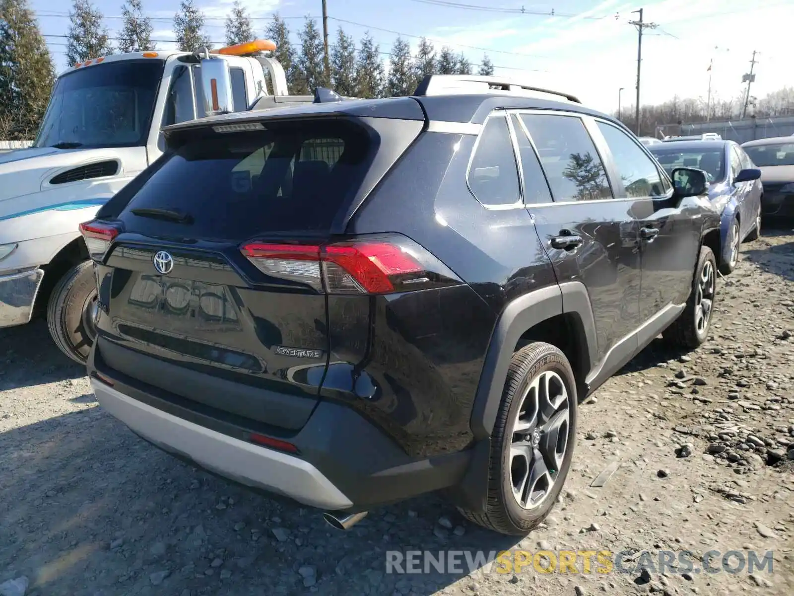 4 Photograph of a damaged car 2T3J1RFV8KW027387 TOYOTA RAV4 2019