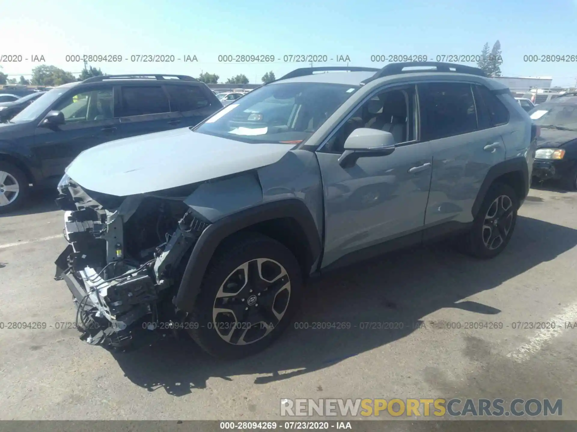 2 Фотография поврежденного автомобиля 2T3J1RFV8KW030063 TOYOTA RAV4 2019