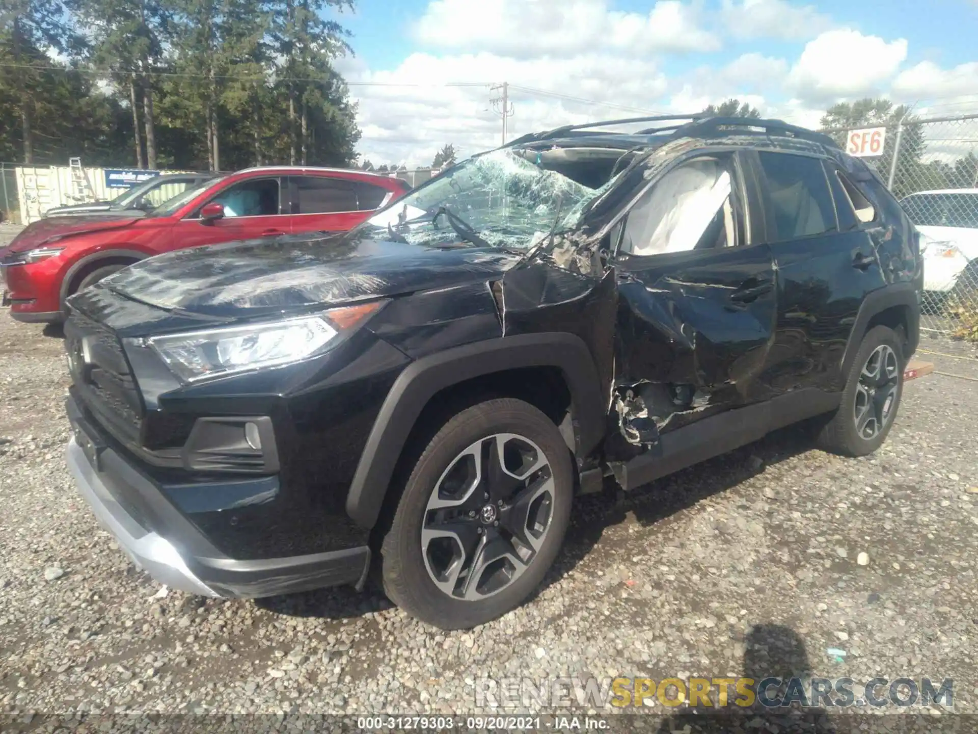 2 Фотография поврежденного автомобиля 2T3J1RFV8KW038292 TOYOTA RAV4 2019