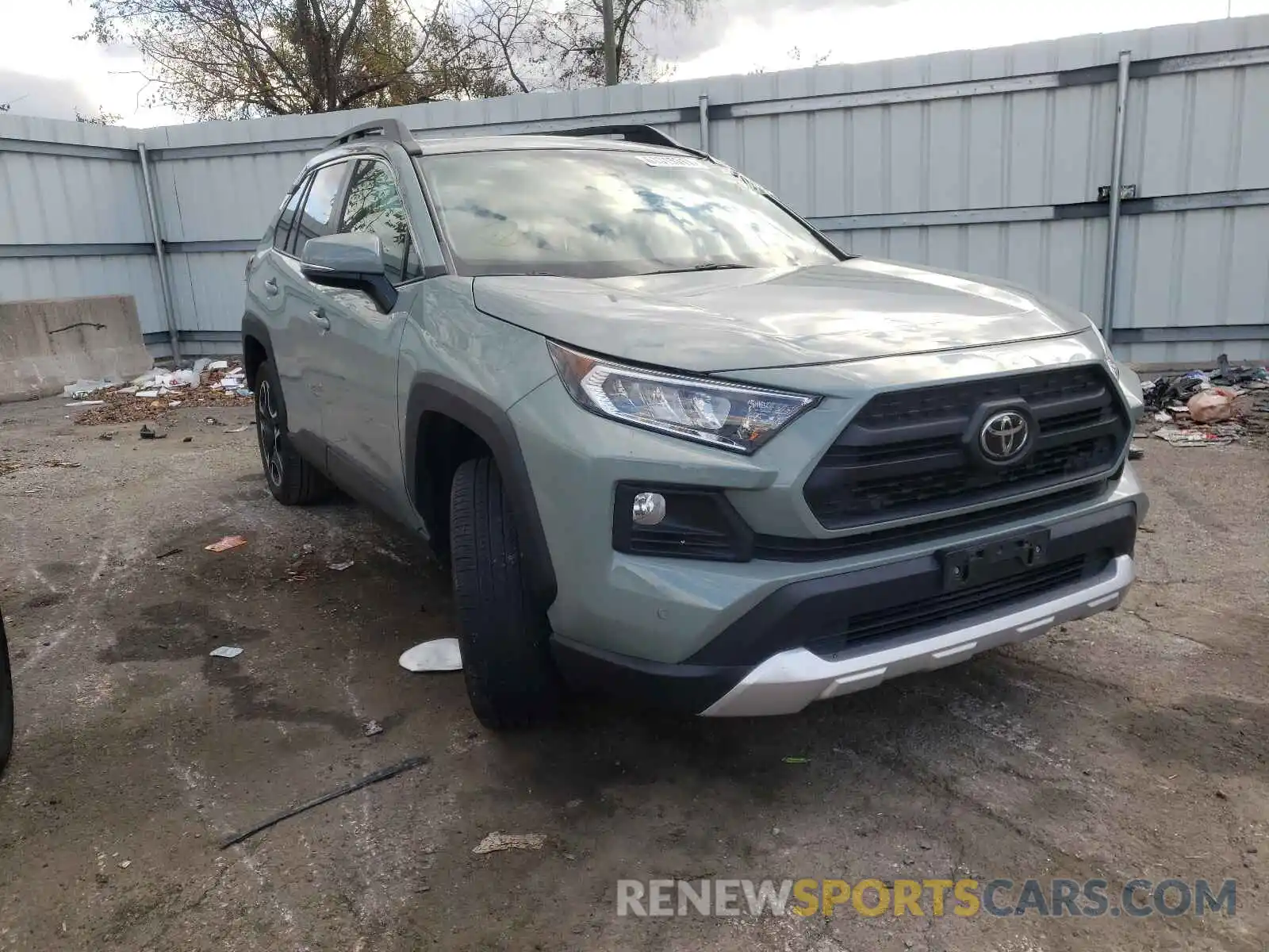 1 Фотография поврежденного автомобиля 2T3J1RFV8KW038938 TOYOTA RAV4 2019