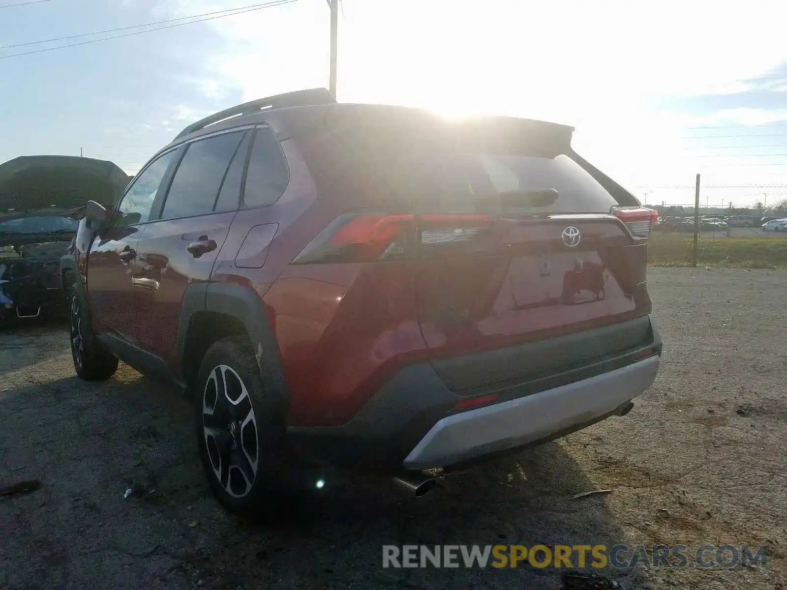 3 Photograph of a damaged car 2T3J1RFV8KW069784 TOYOTA RAV4 2019