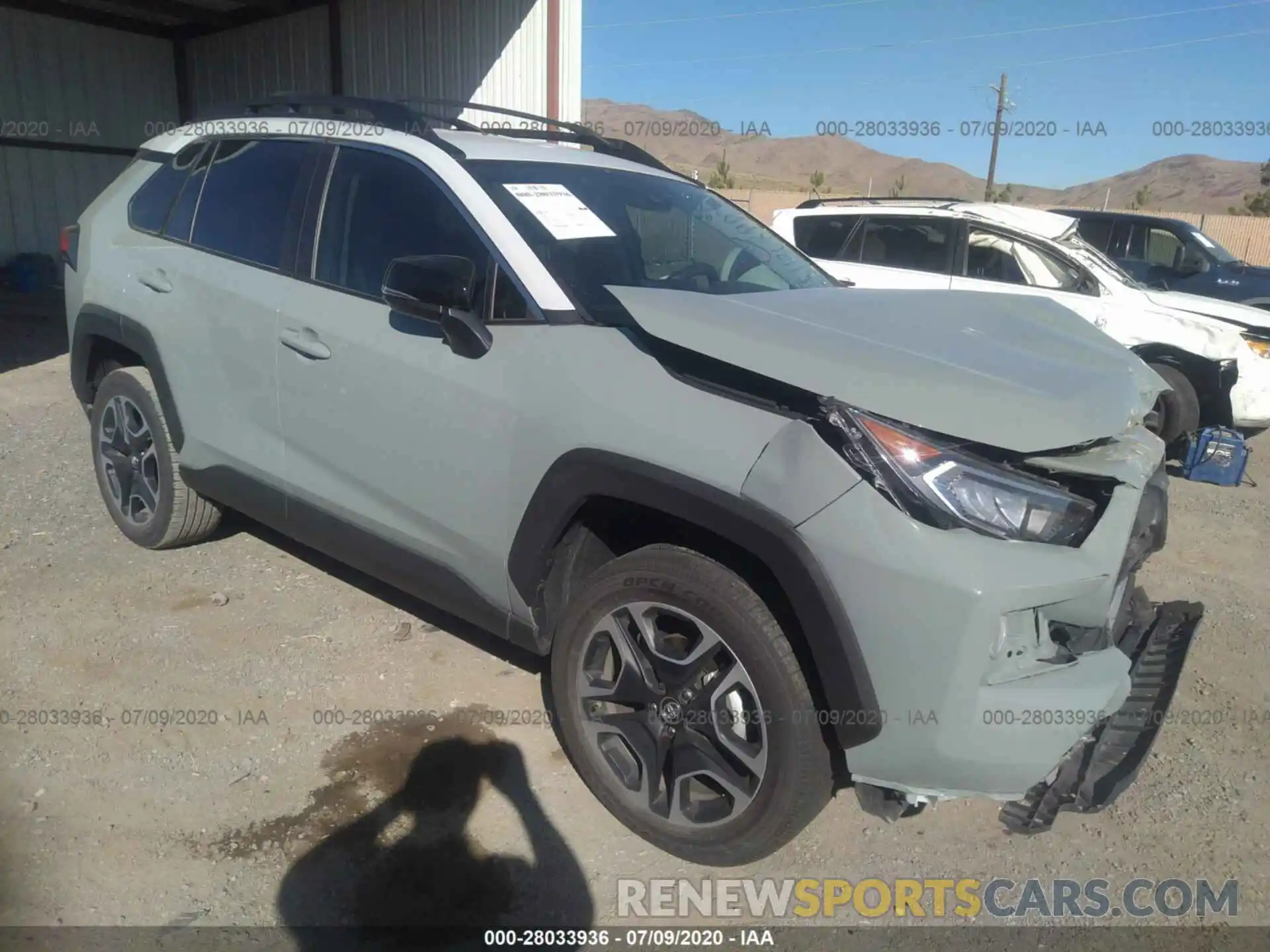 1 Photograph of a damaged car 2T3J1RFV9KC009661 TOYOTA RAV4 2019