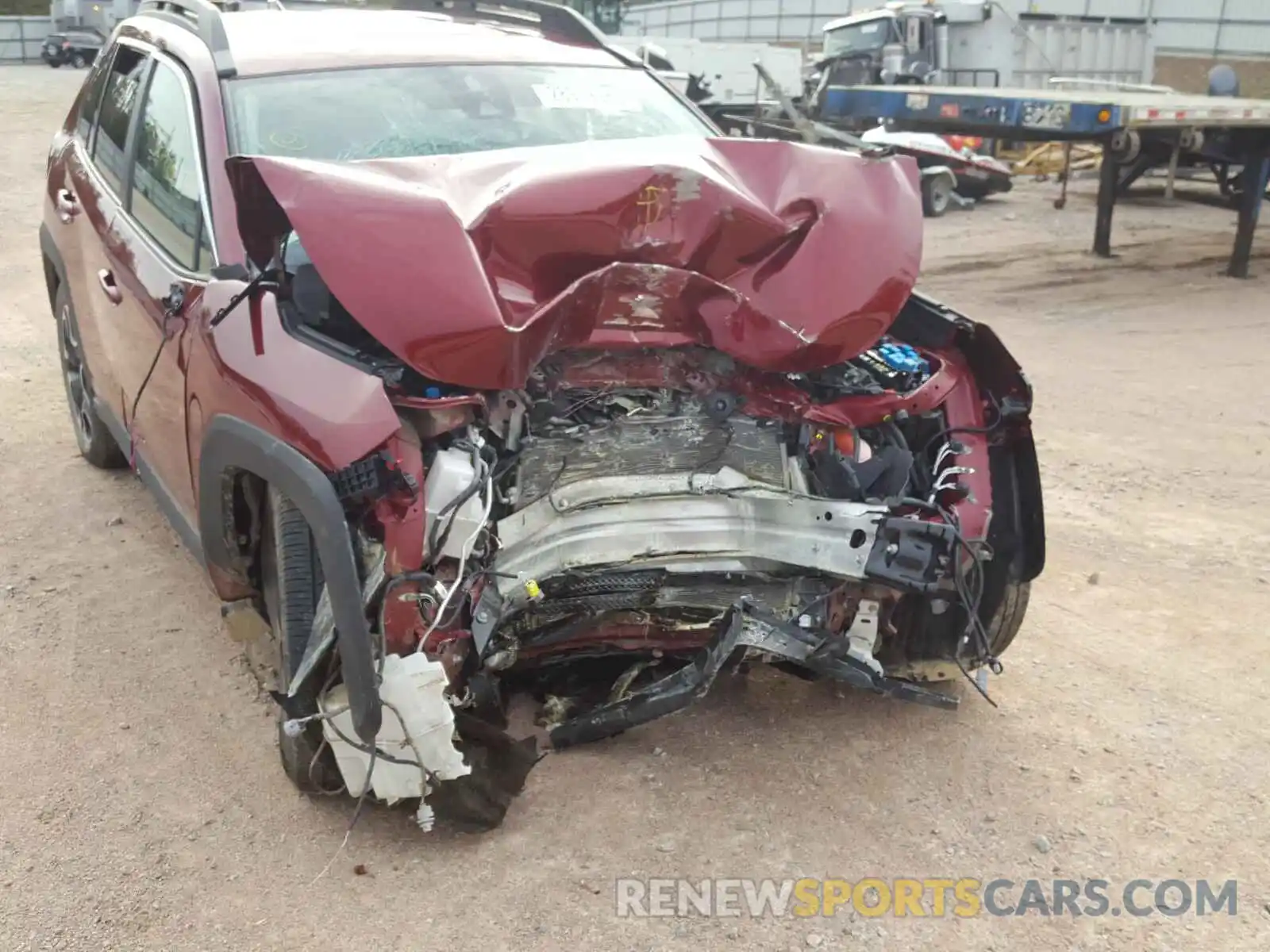 9 Photograph of a damaged car 2T3J1RFV9KW008220 TOYOTA RAV4 2019