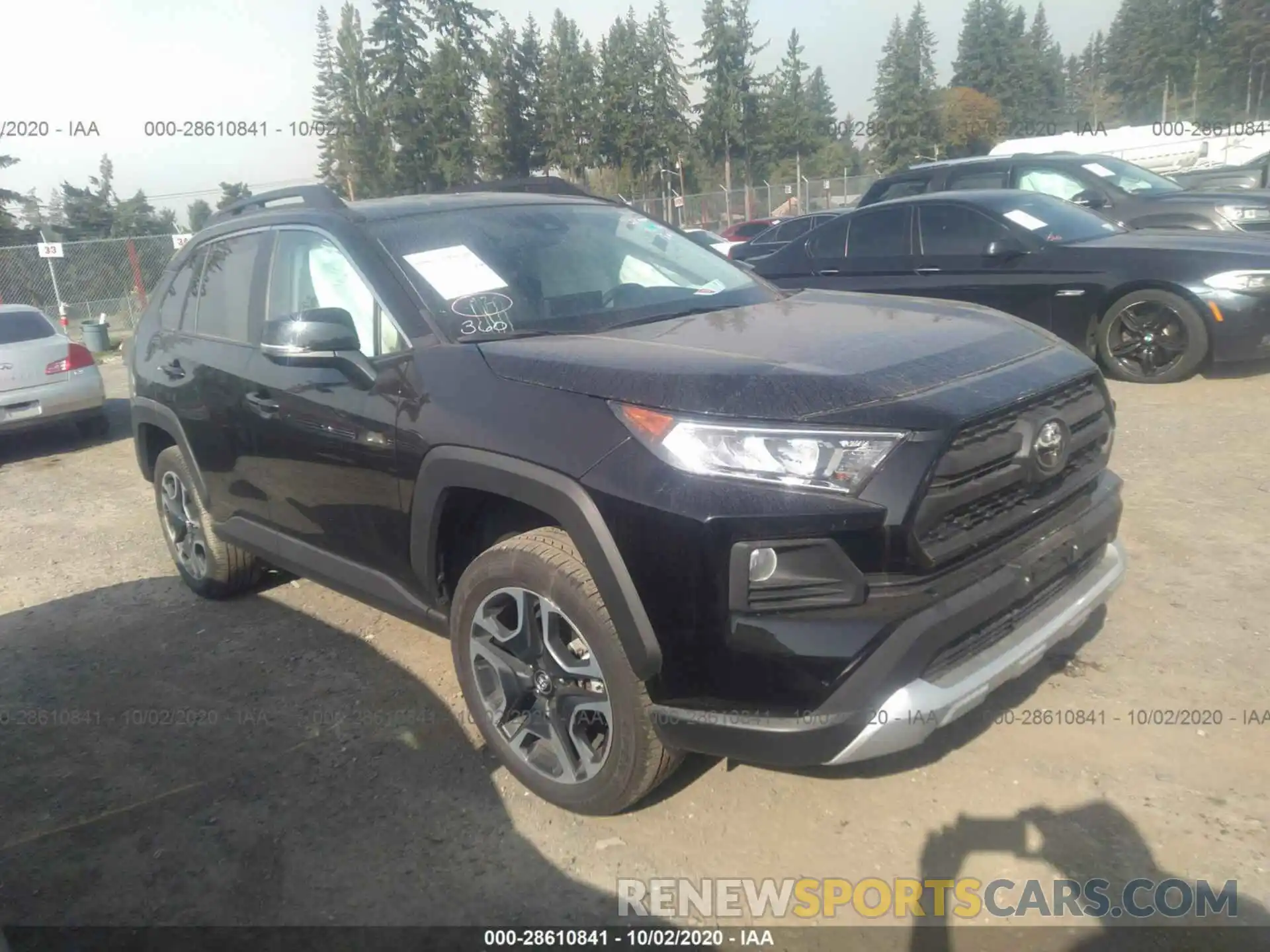 1 Photograph of a damaged car 2T3J1RFVXKC002010 TOYOTA RAV4 2019