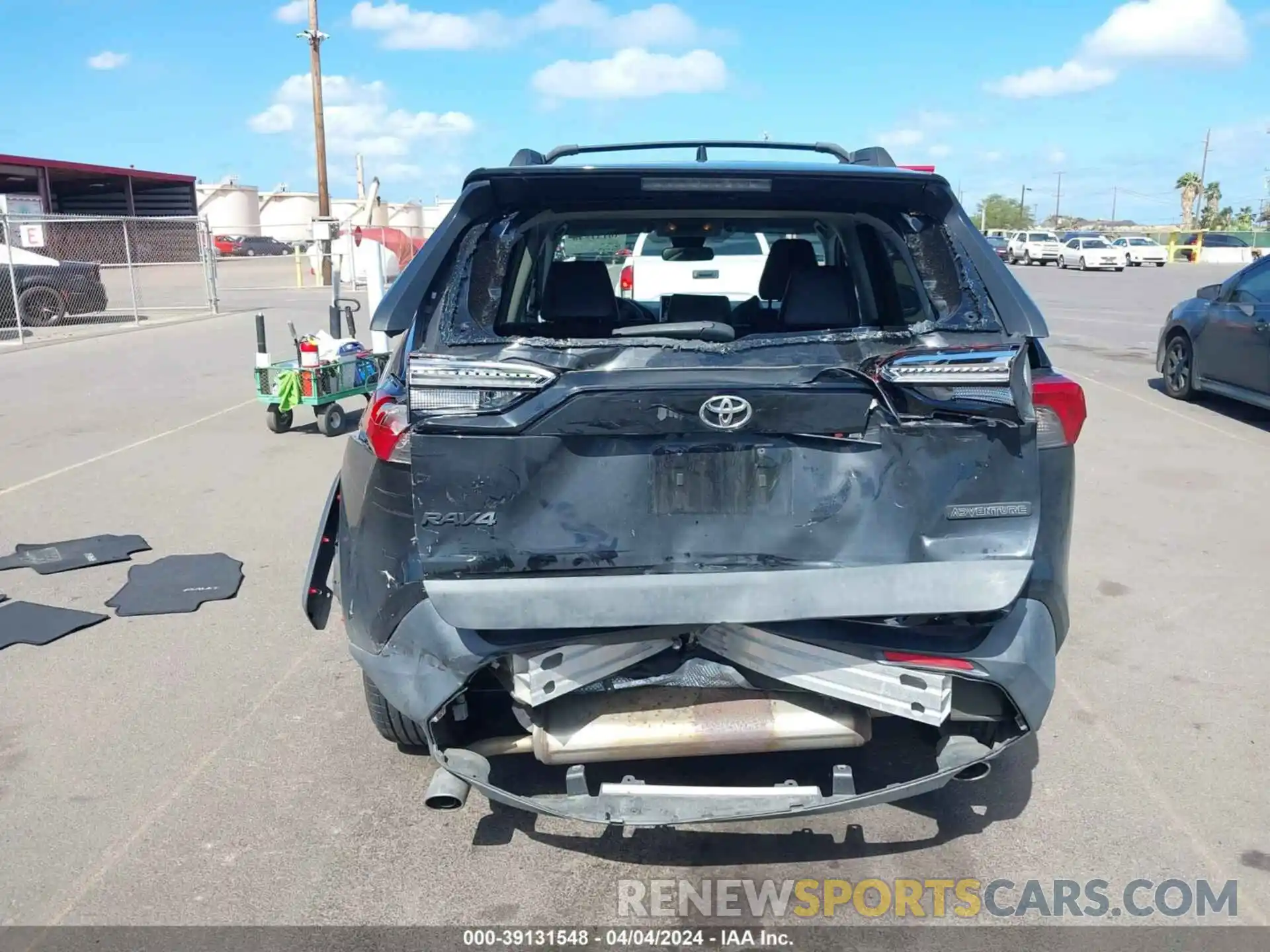 6 Photograph of a damaged car 2T3J1RFVXKW014530 TOYOTA RAV4 2019