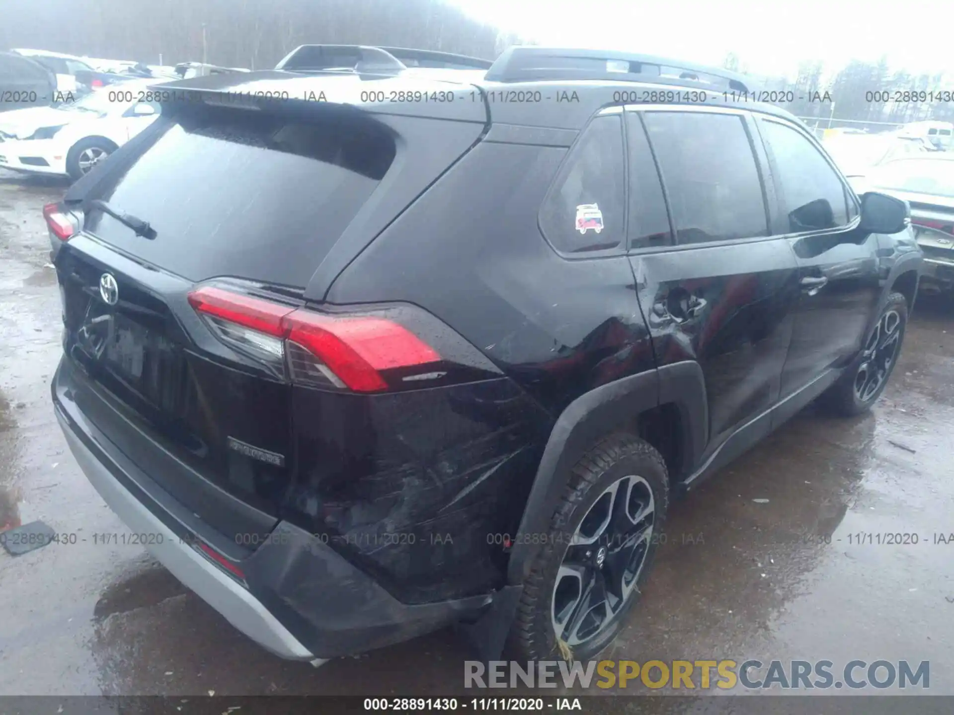 4 Photograph of a damaged car 2T3J1RFVXKW024586 TOYOTA RAV4 2019