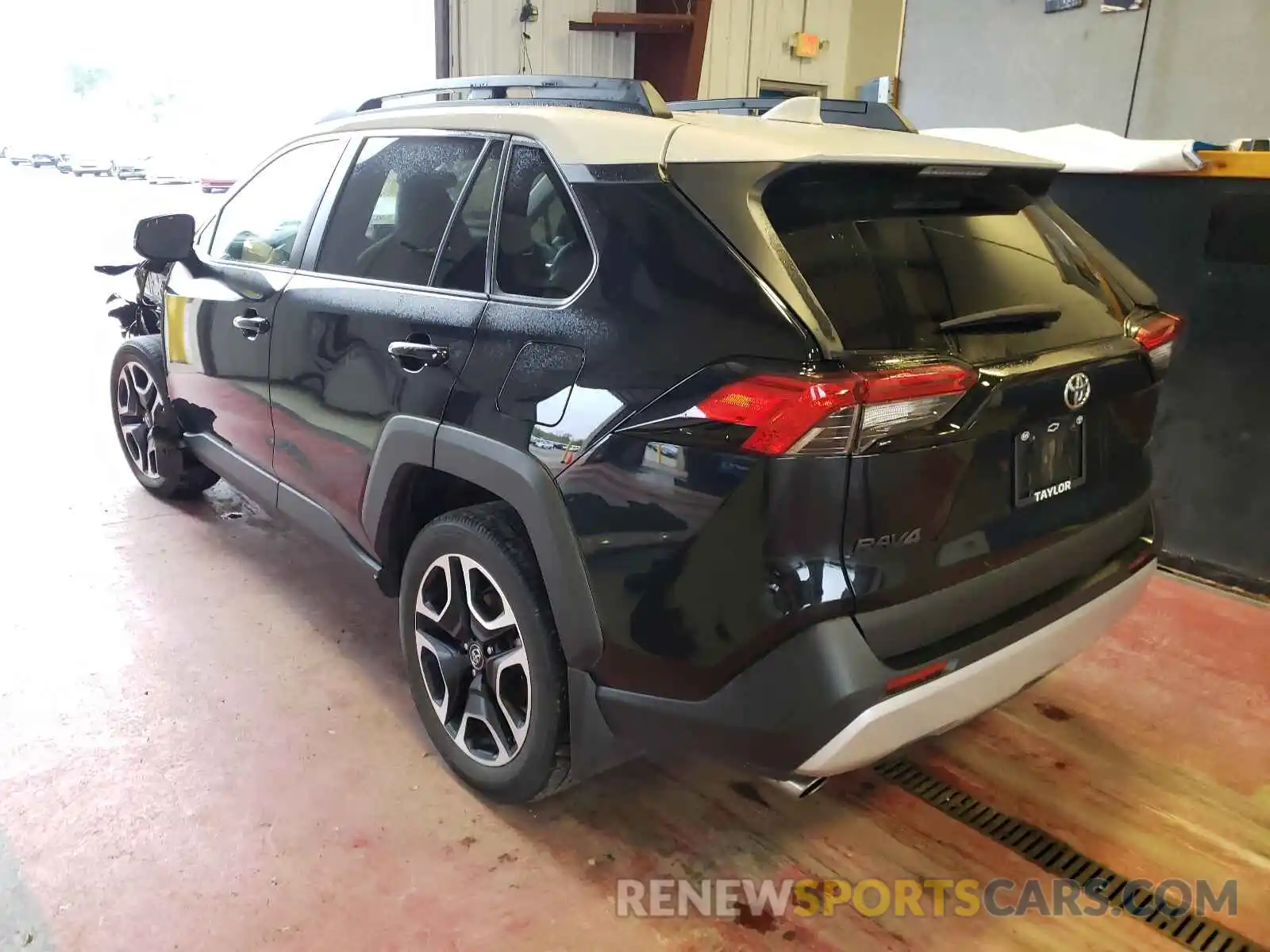 3 Фотография поврежденного автомобиля 2T3J1RFVXKW029531 TOYOTA RAV4 2019