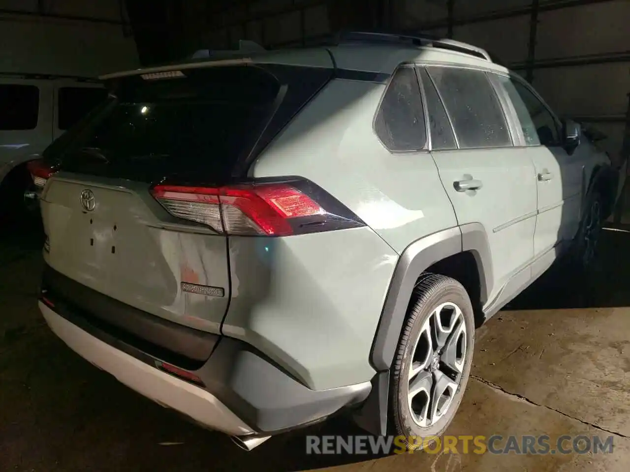 4 Фотография поврежденного автомобиля 2T3J1RFVXKW037337 TOYOTA RAV4 2019