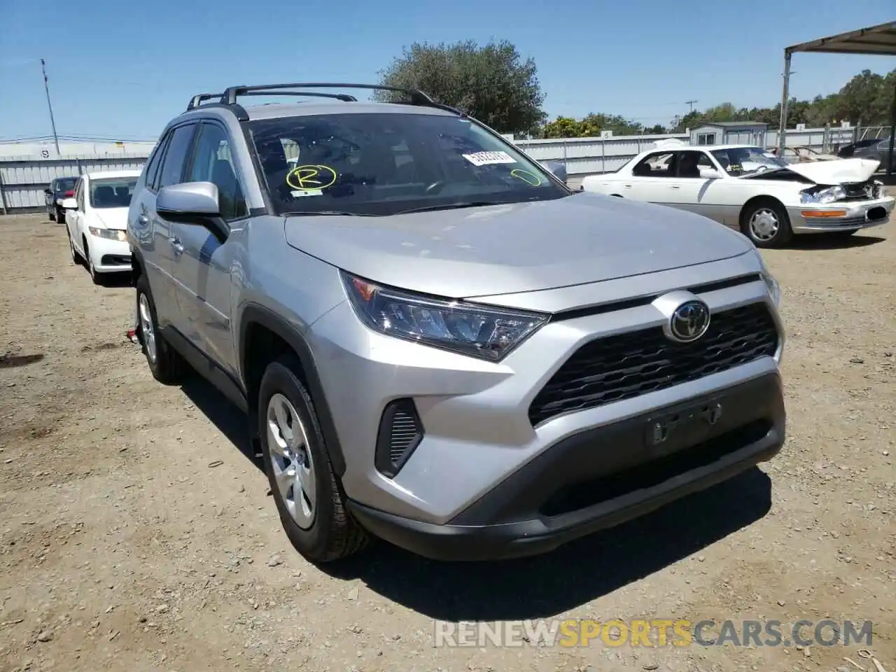 1 Photograph of a damaged car 2T3K1RFV0KC021167 TOYOTA RAV4 2019