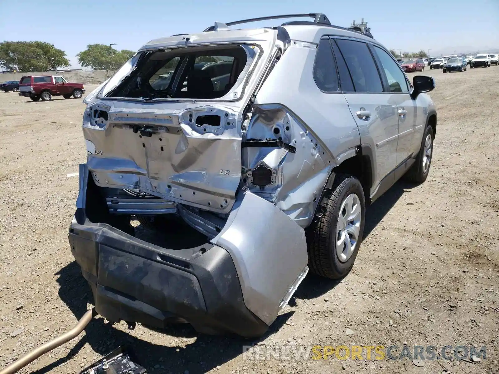 4 Photograph of a damaged car 2T3K1RFV0KC021167 TOYOTA RAV4 2019