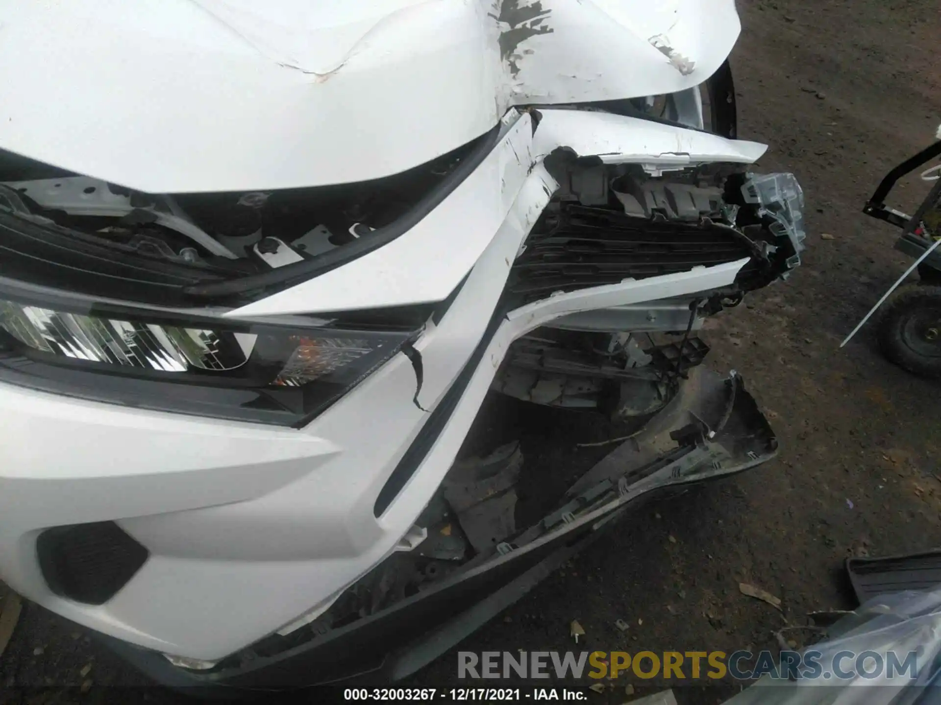 6 Photograph of a damaged car 2T3K1RFV0KW012869 TOYOTA RAV4 2019