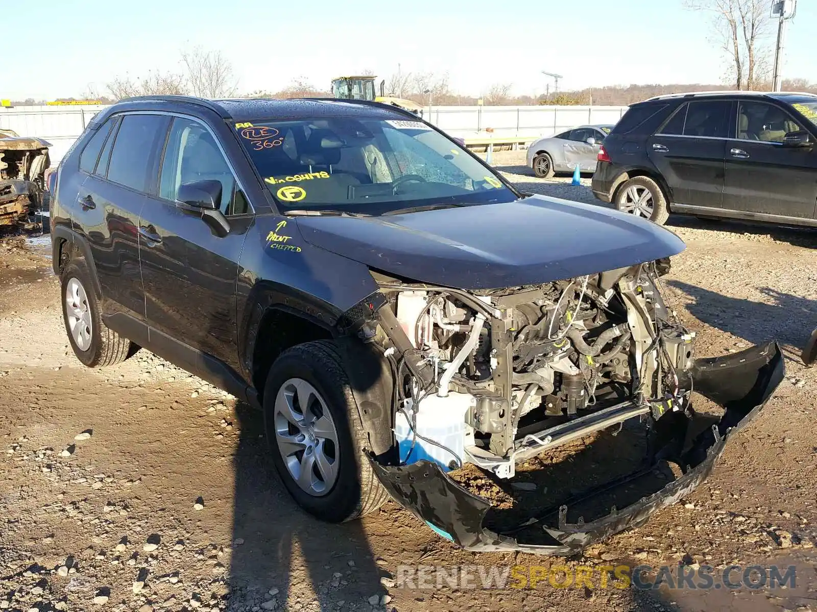 1 Photograph of a damaged car 2T3K1RFV0KW024178 TOYOTA RAV4 2019