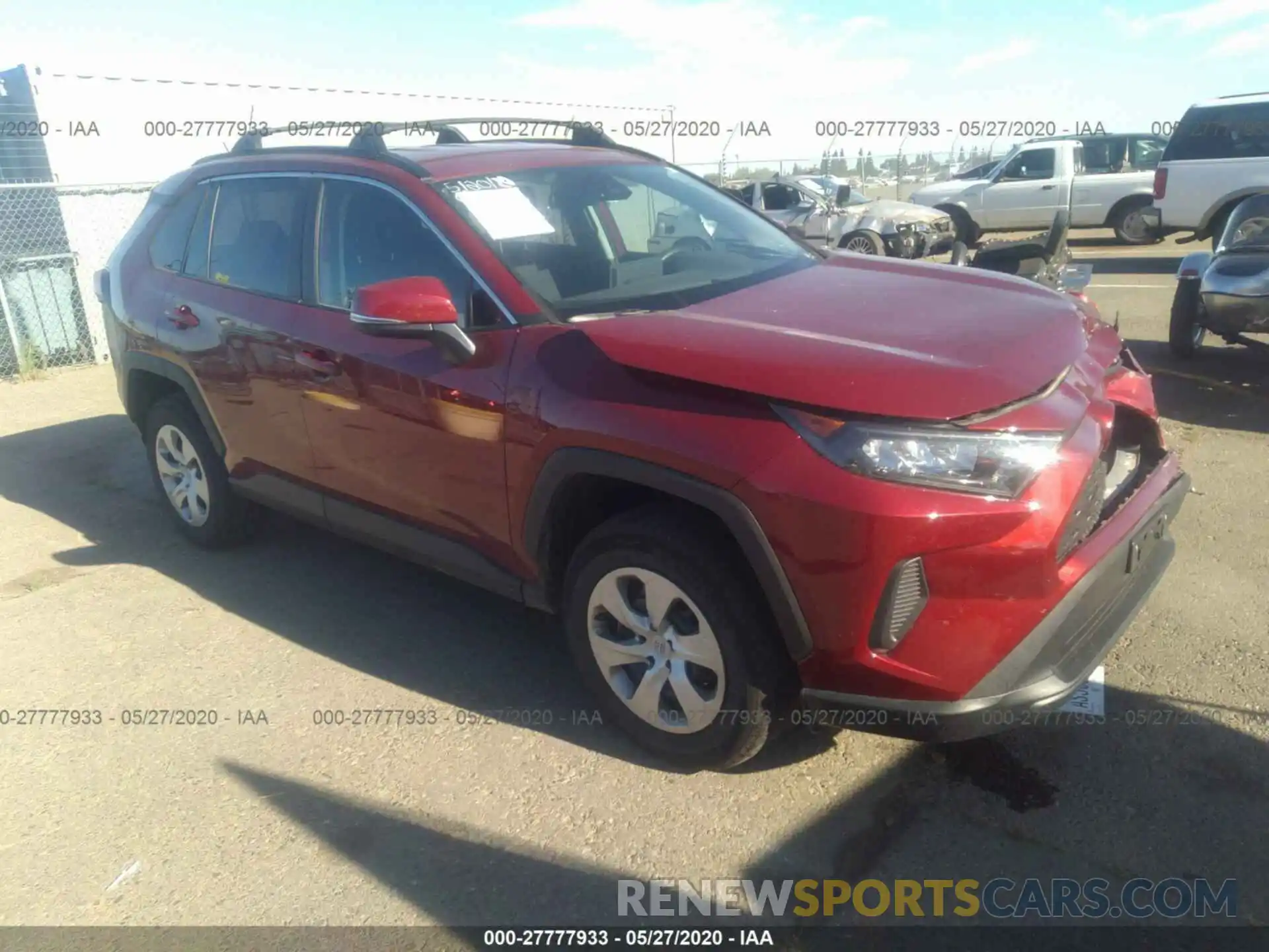 1 Photograph of a damaged car 2T3K1RFV0KW056631 TOYOTA RAV4 2019