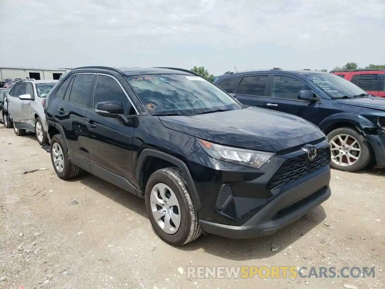 1 Фотография поврежденного автомобиля 2T3K1RFV1KC019850 TOYOTA RAV4 2019