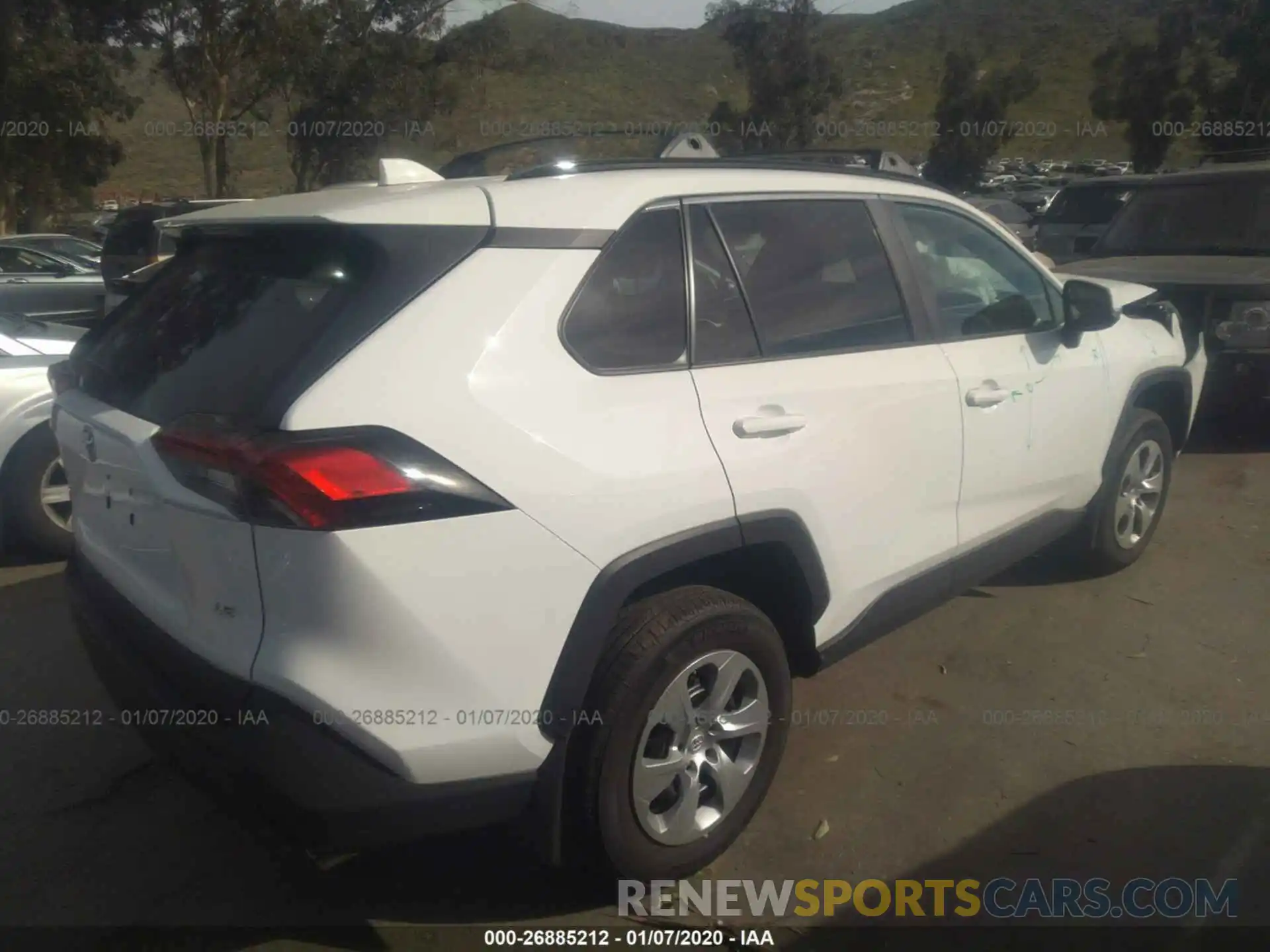 4 Фотография поврежденного автомобиля 2T3K1RFV1KC020609 TOYOTA RAV4 2019