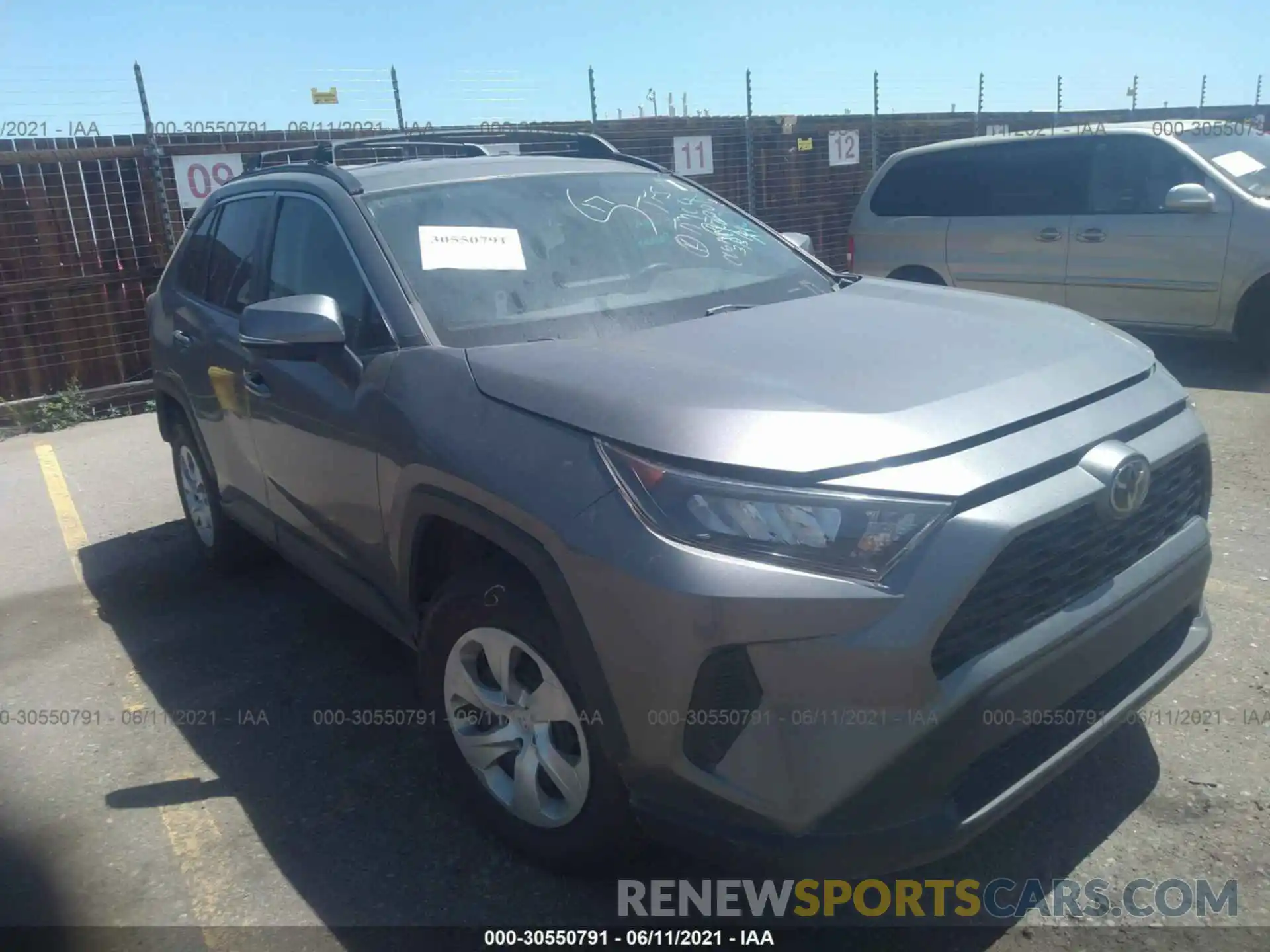 1 Photograph of a damaged car 2T3K1RFV1KC028435 TOYOTA RAV4 2019