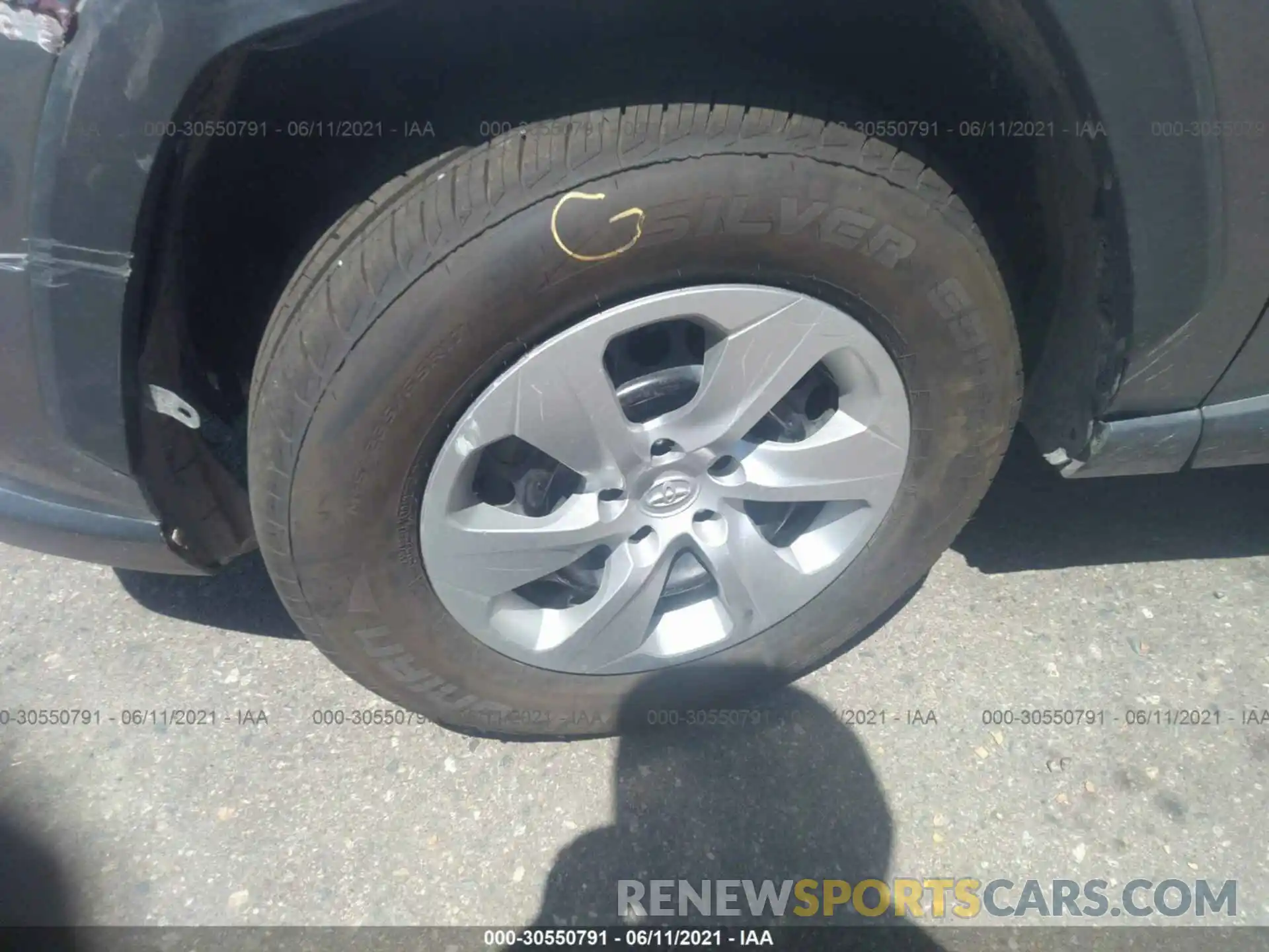 12 Photograph of a damaged car 2T3K1RFV1KC028435 TOYOTA RAV4 2019