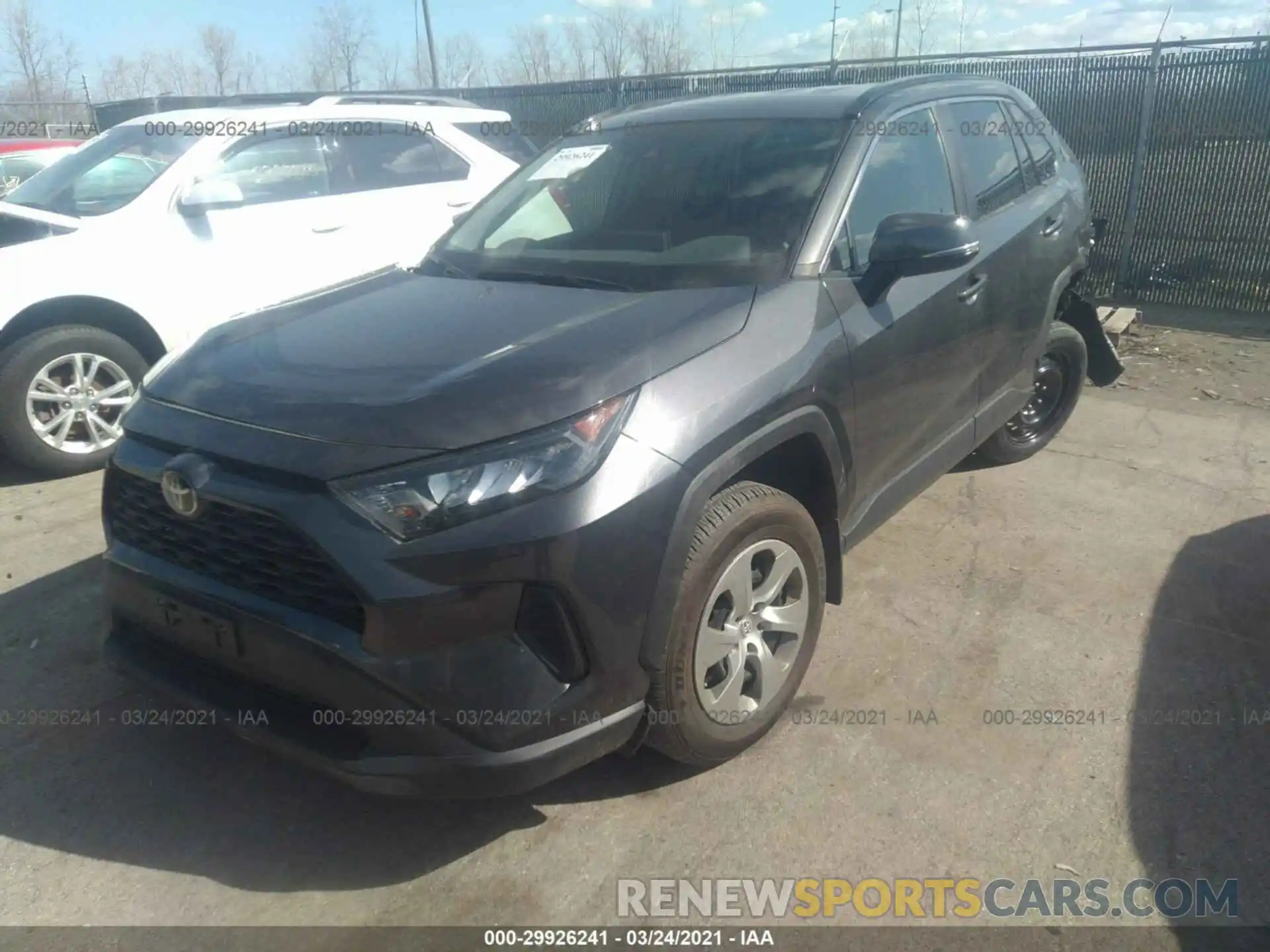 2 Фотография поврежденного автомобиля 2T3K1RFV1KW001945 TOYOTA RAV4 2019