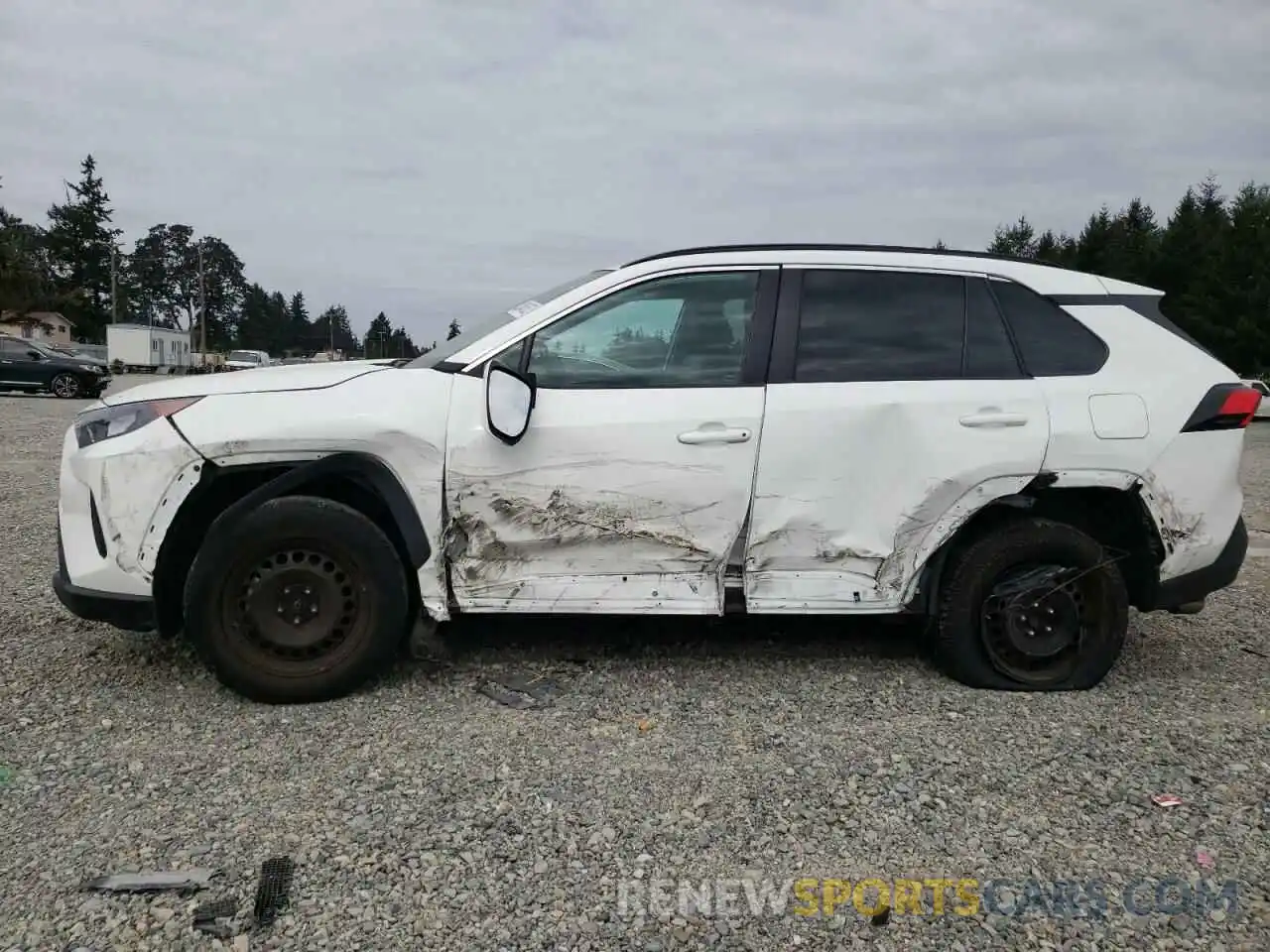 9 Фотография поврежденного автомобиля 2T3K1RFV1KW004716 TOYOTA RAV4 2019