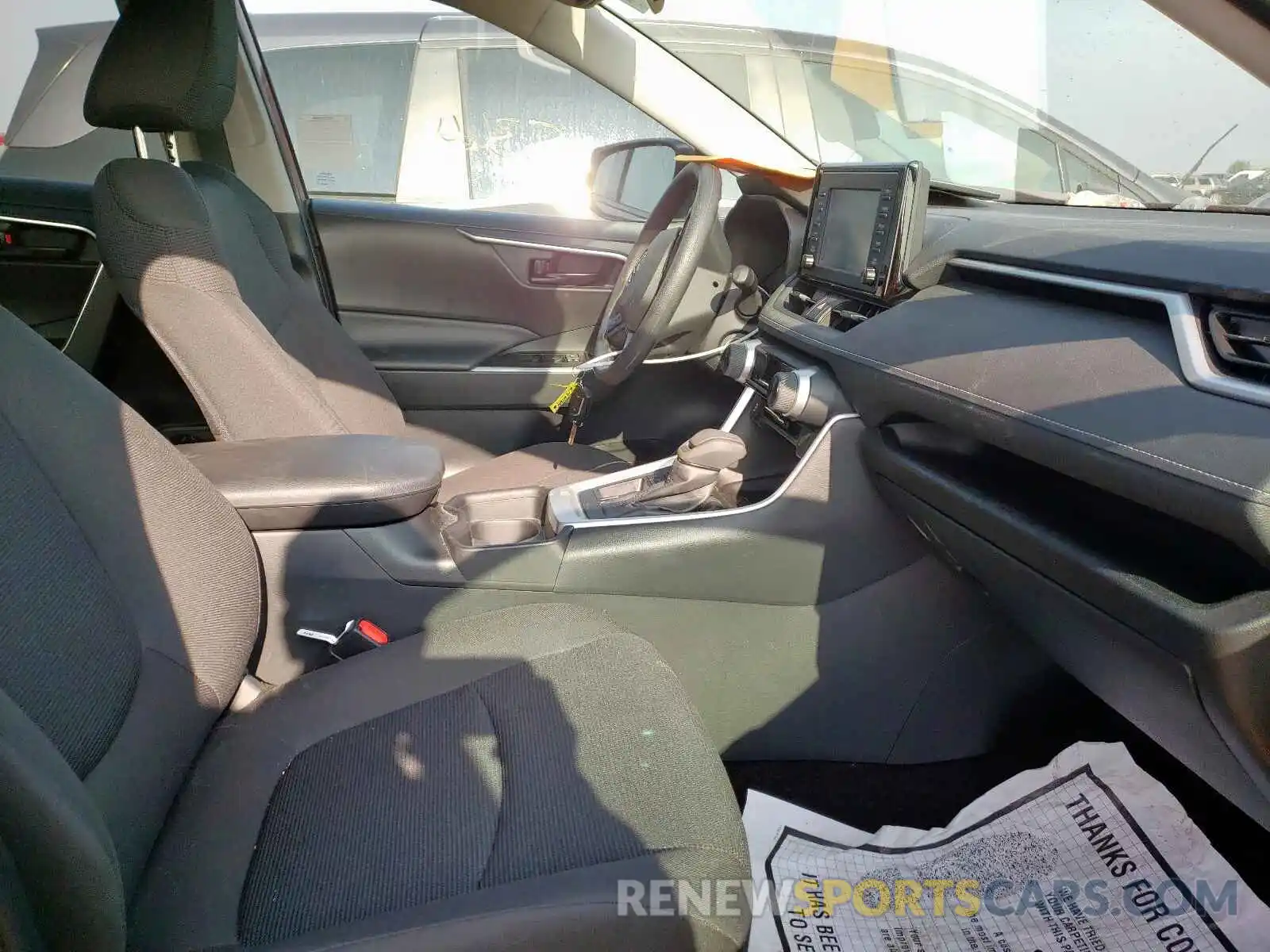 5 Photograph of a damaged car 2T3K1RFV1KW023783 TOYOTA RAV4 2019