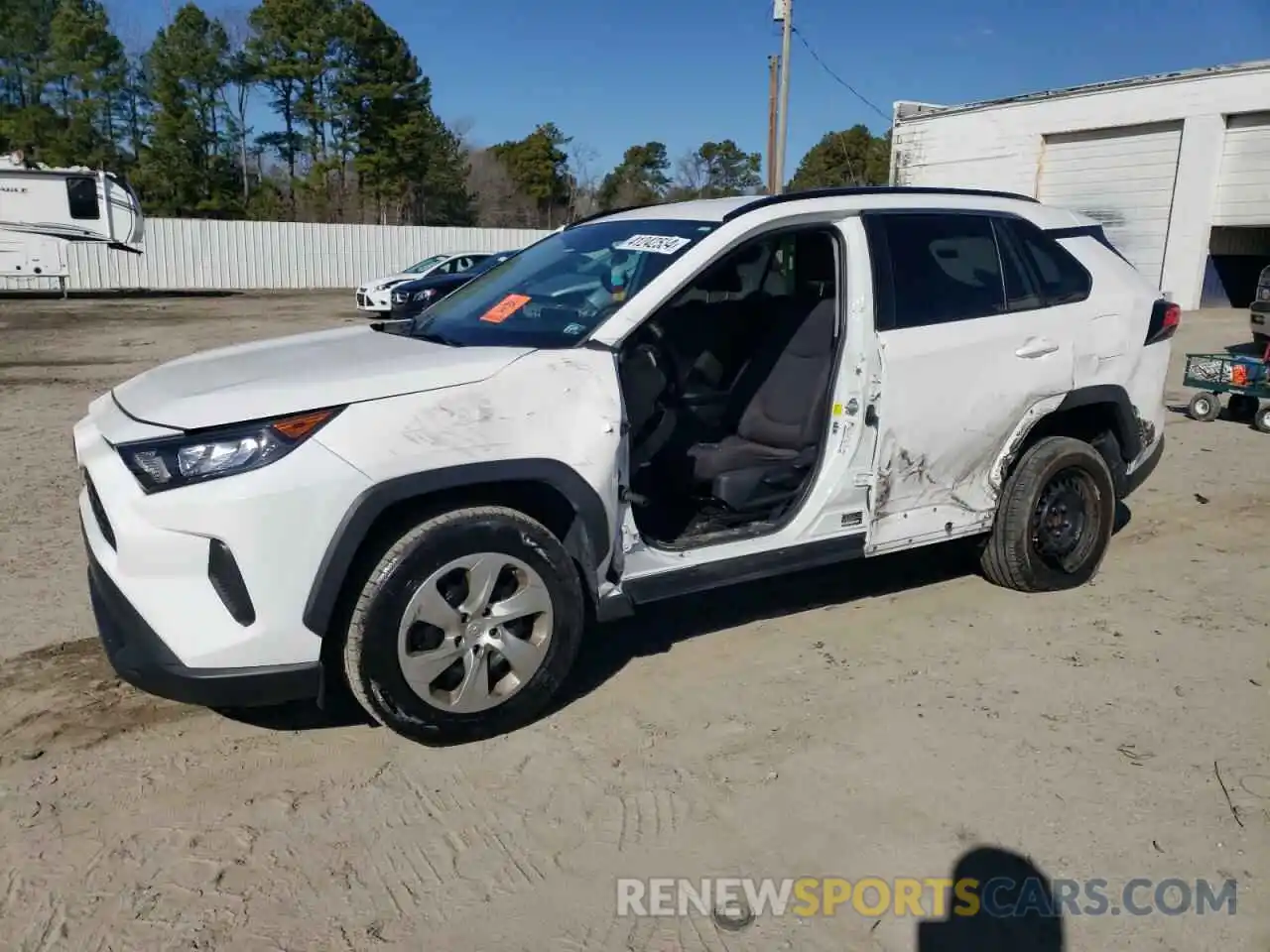 1 Photograph of a damaged car 2T3K1RFV1KW039062 TOYOTA RAV4 2019