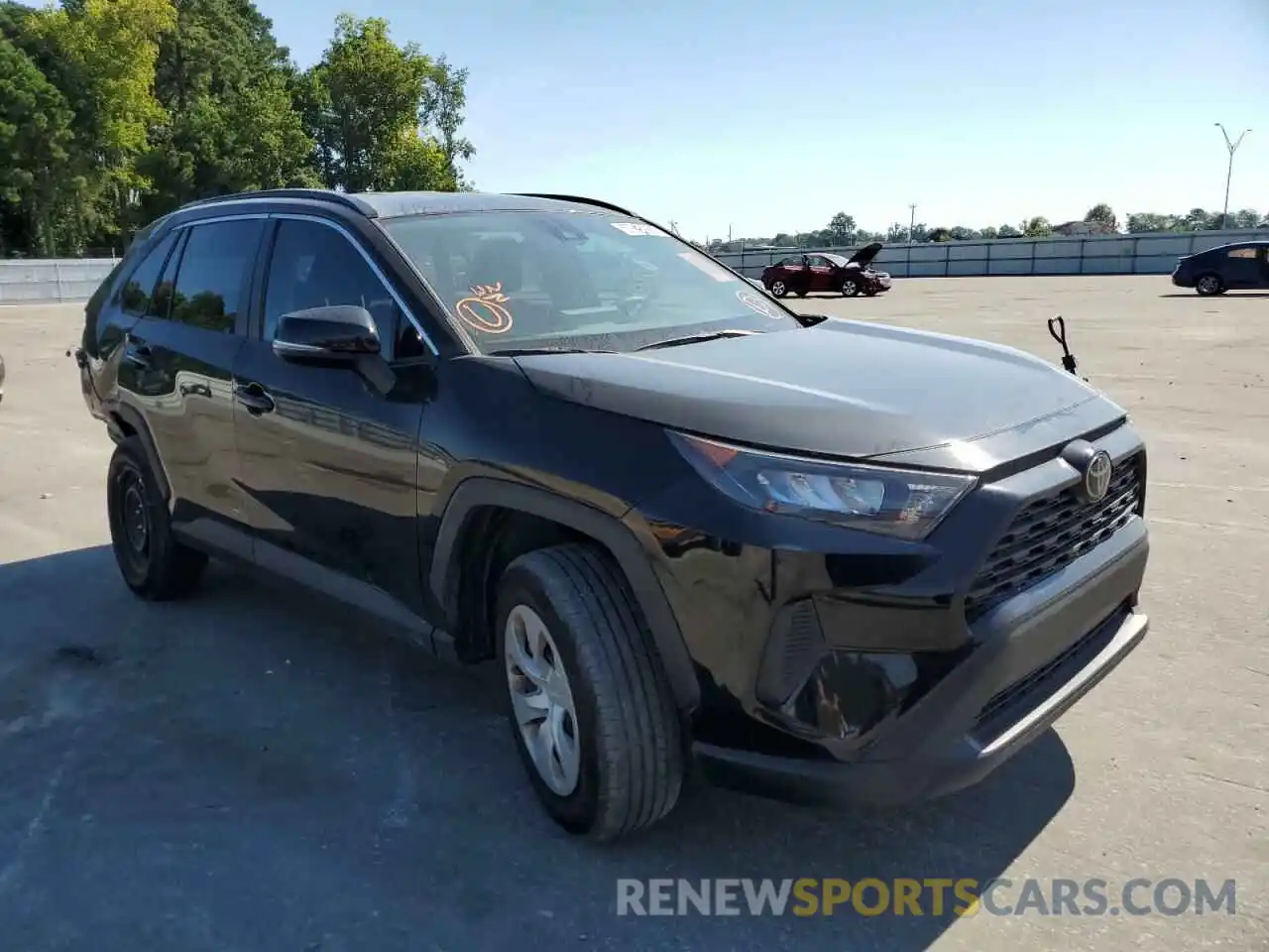 1 Фотография поврежденного автомобиля 2T3K1RFV1KW043421 TOYOTA RAV4 2019