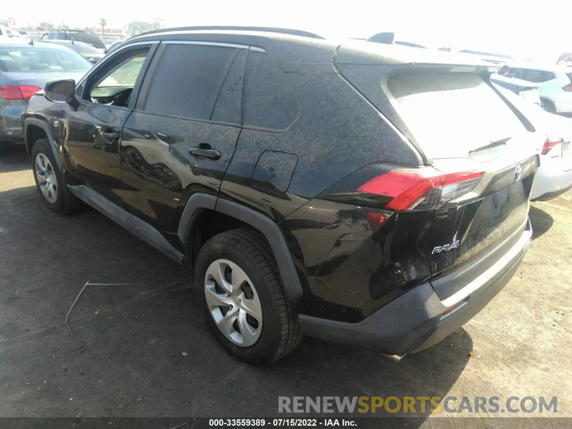 3 Фотография поврежденного автомобиля 2T3K1RFV3KC013547 TOYOTA RAV4 2019