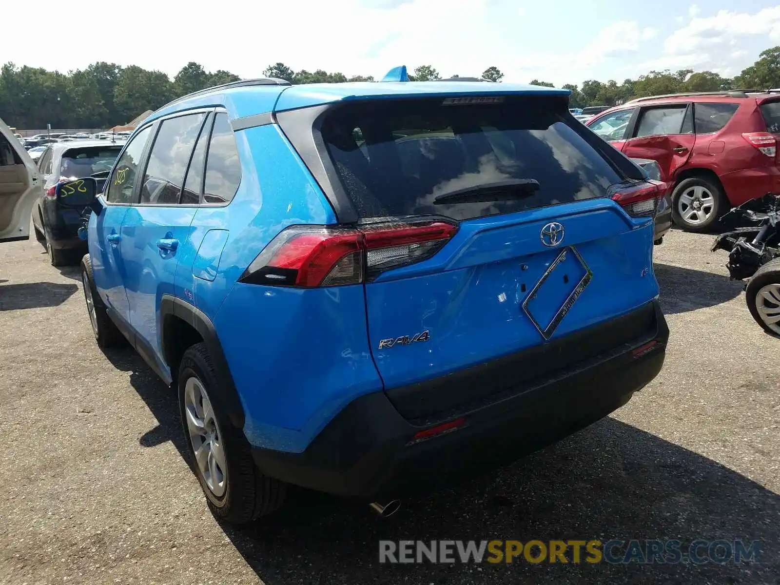 3 Photograph of a damaged car 2T3K1RFV3KC027819 TOYOTA RAV4 2019