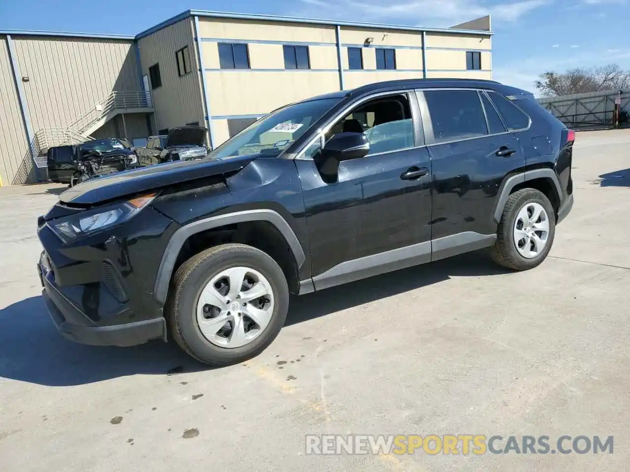 1 Photograph of a damaged car 2T3K1RFV3KW041248 TOYOTA RAV4 2019