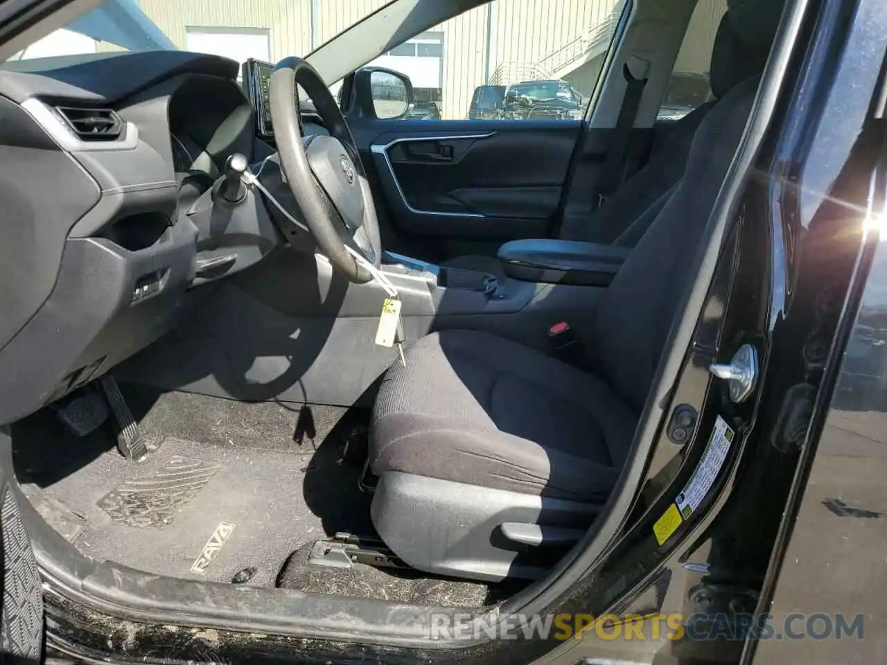 7 Photograph of a damaged car 2T3K1RFV3KW041248 TOYOTA RAV4 2019