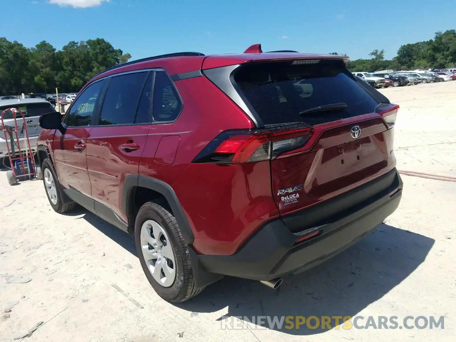 3 Photograph of a damaged car 2T3K1RFV3KW047714 TOYOTA RAV4 2019