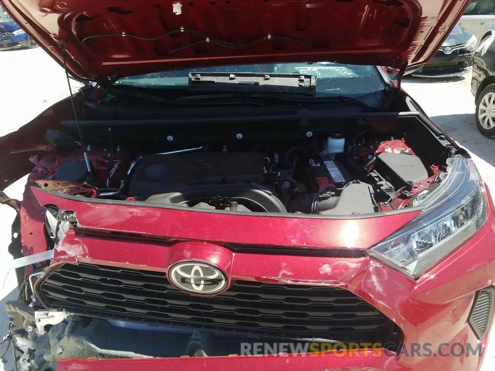 7 Photograph of a damaged car 2T3K1RFV3KW047714 TOYOTA RAV4 2019