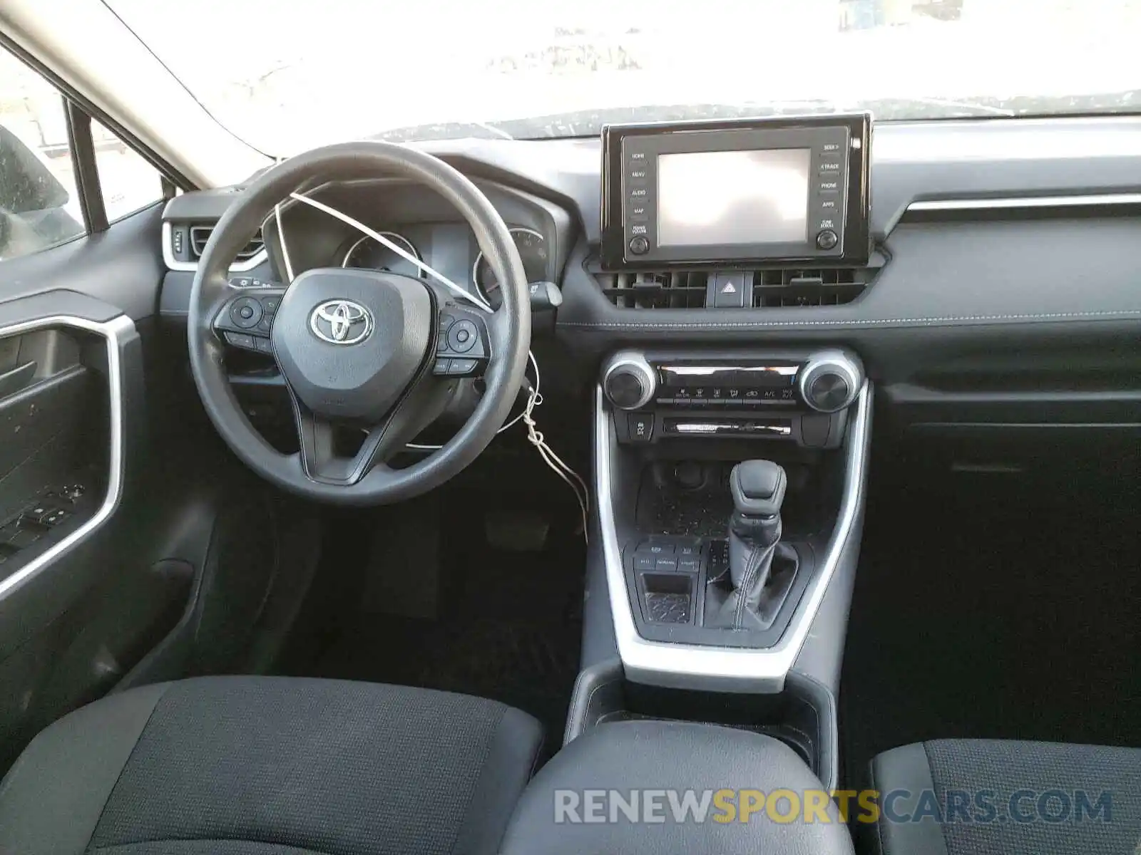 9 Фотография поврежденного автомобиля 2T3K1RFV4KC020166 TOYOTA RAV4 2019