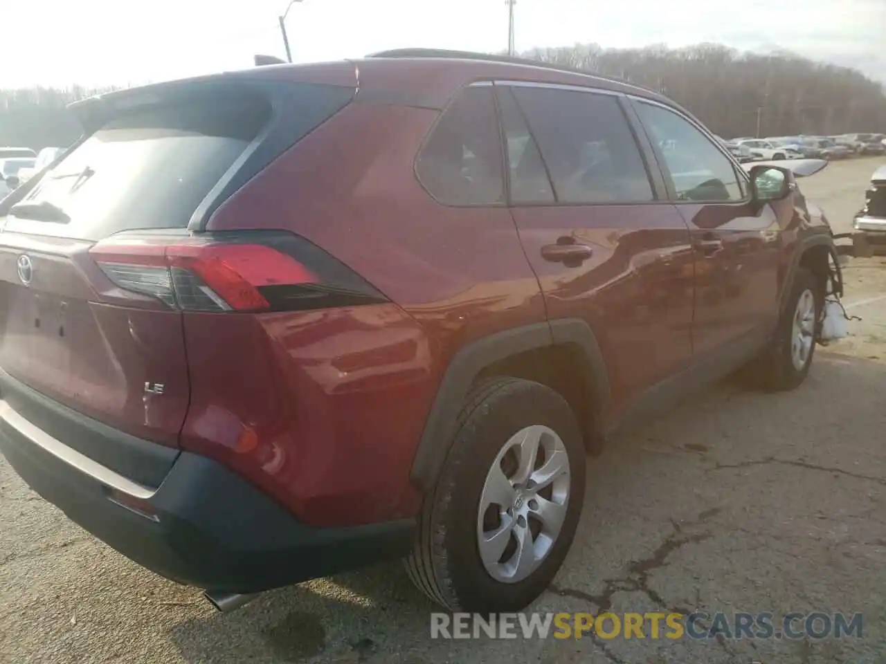 4 Photograph of a damaged car 2T3K1RFV4KW036396 TOYOTA RAV4 2019