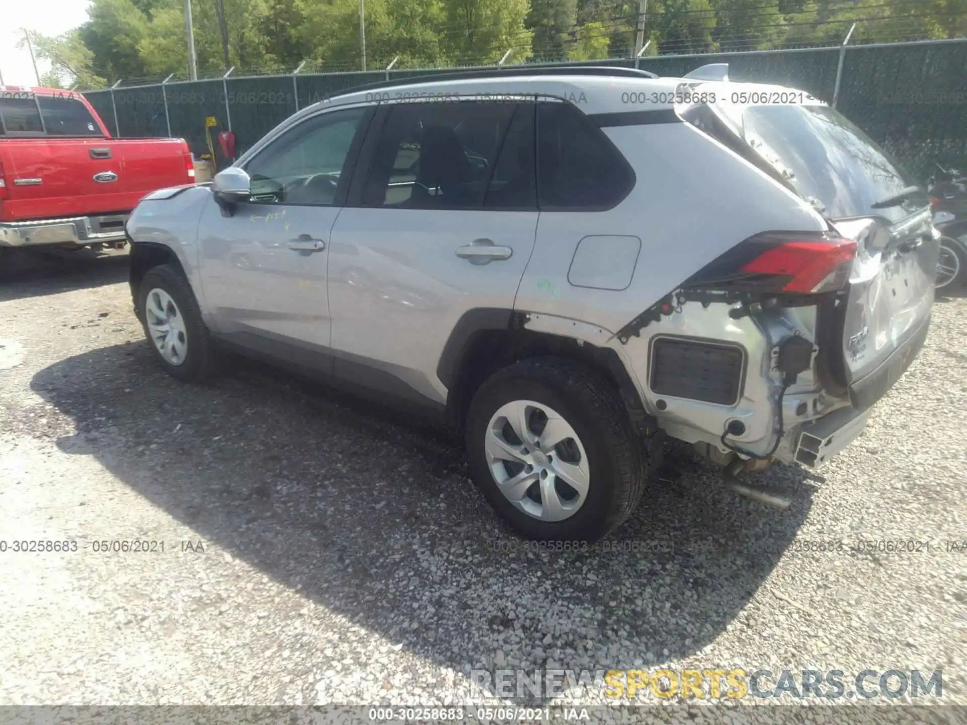 3 Photograph of a damaged car 2T3K1RFV4KW047124 TOYOTA RAV4 2019