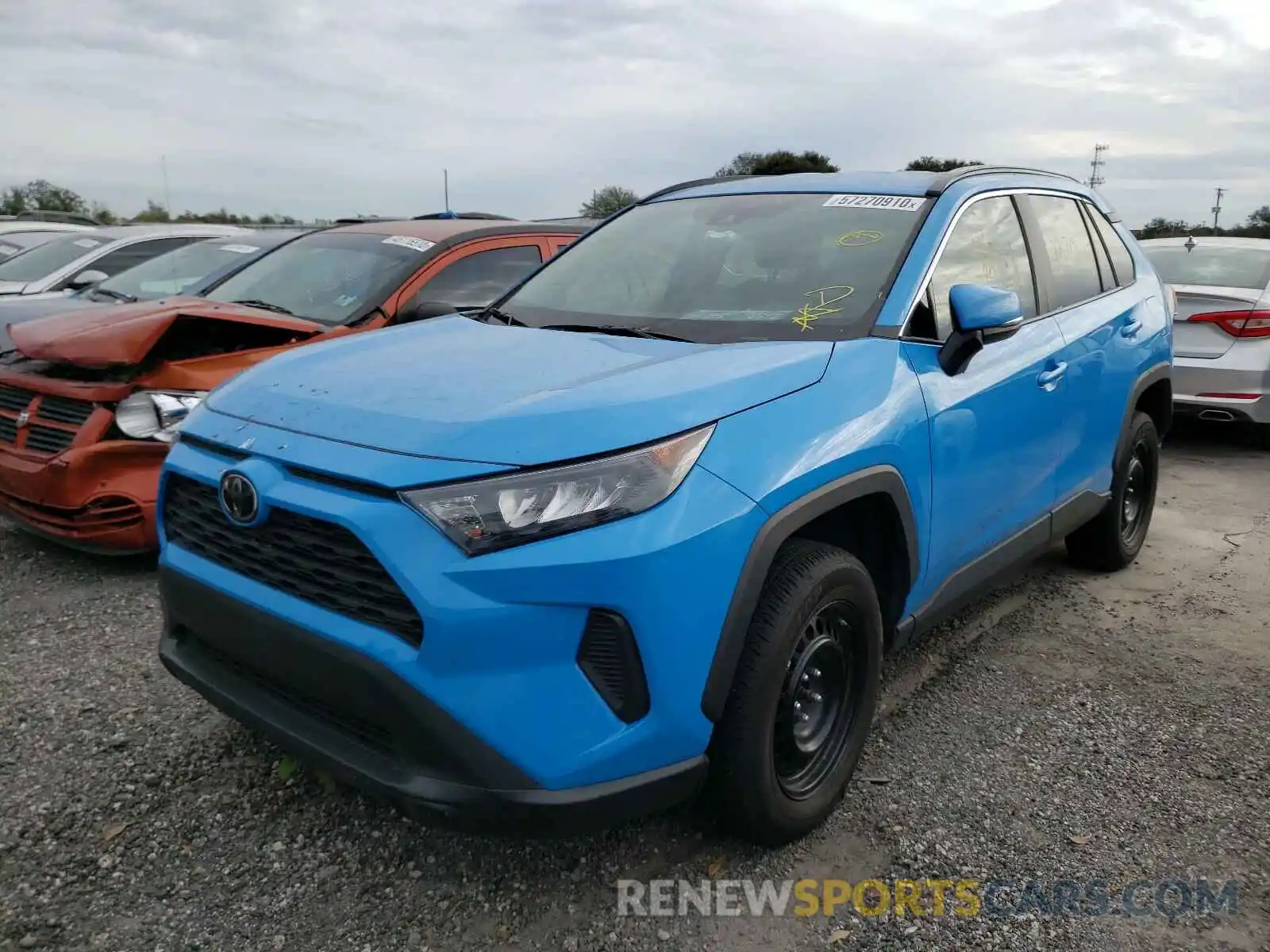 2 Photograph of a damaged car 2T3K1RFV5KC030723 TOYOTA RAV4 2019