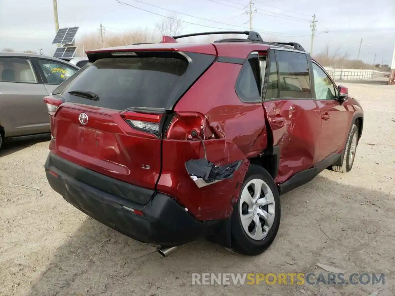 4 Photograph of a damaged car 2T3K1RFV5KW003052 TOYOTA RAV4 2019