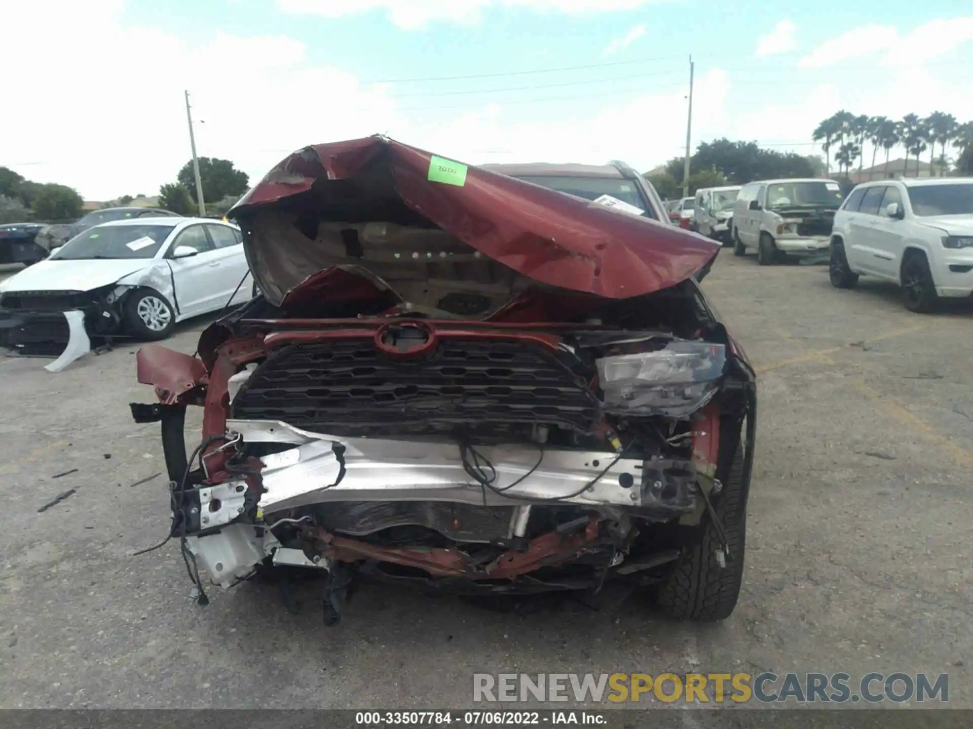 6 Photograph of a damaged car 2T3K1RFV5KW004380 TOYOTA RAV4 2019