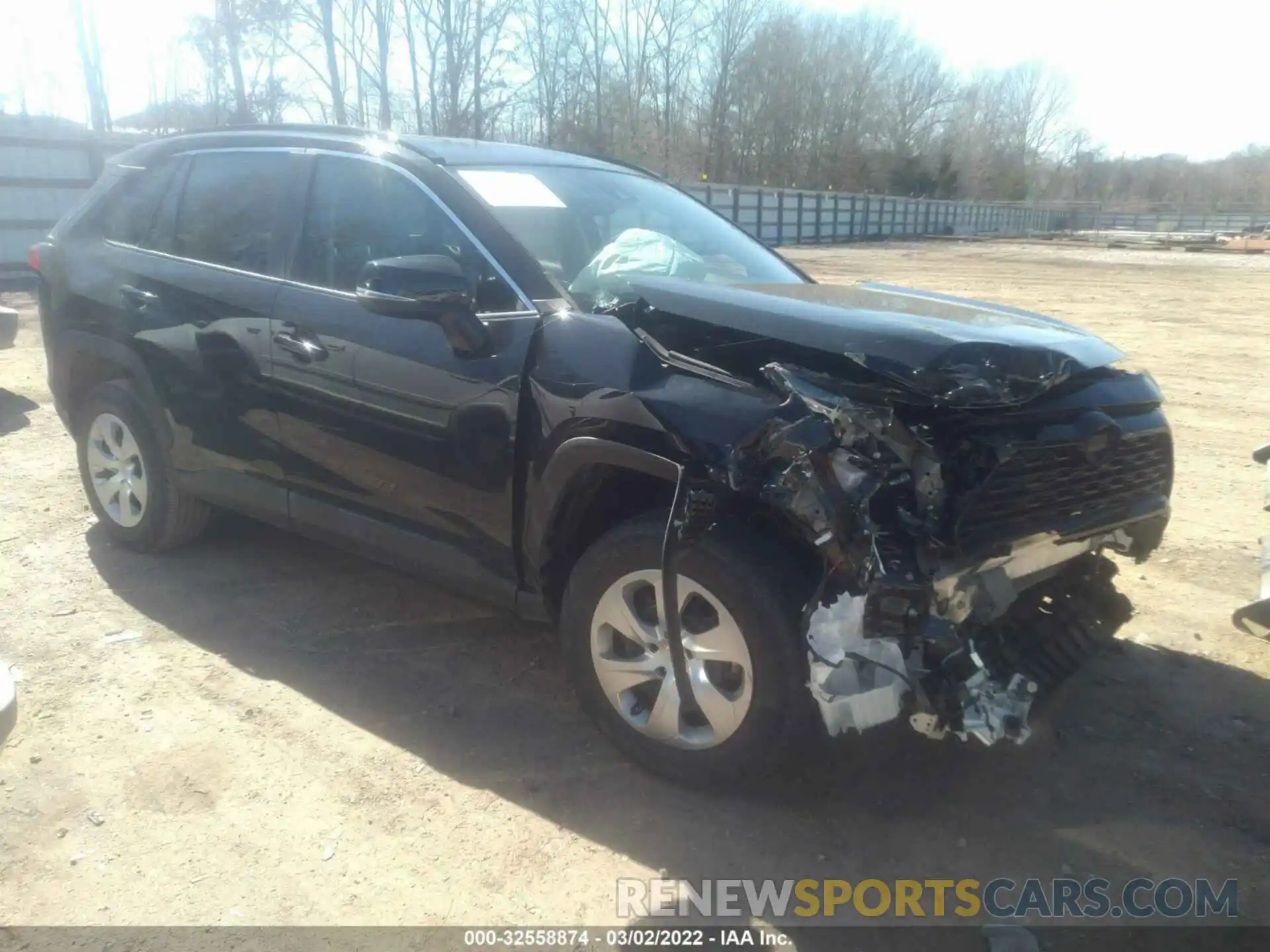 1 Photograph of a damaged car 2T3K1RFV5KW030736 TOYOTA RAV4 2019