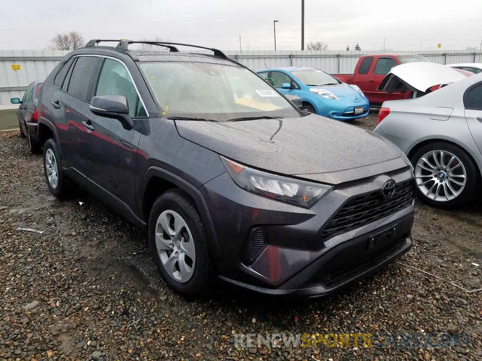 1 Photograph of a damaged car 2T3K1RFV5KW034317 TOYOTA RAV4 2019