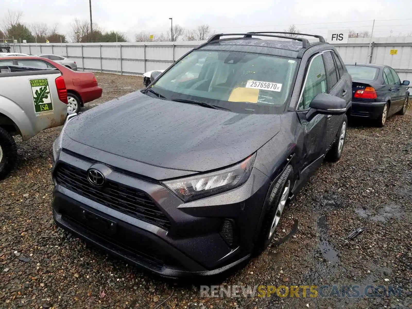 2 Photograph of a damaged car 2T3K1RFV5KW034317 TOYOTA RAV4 2019