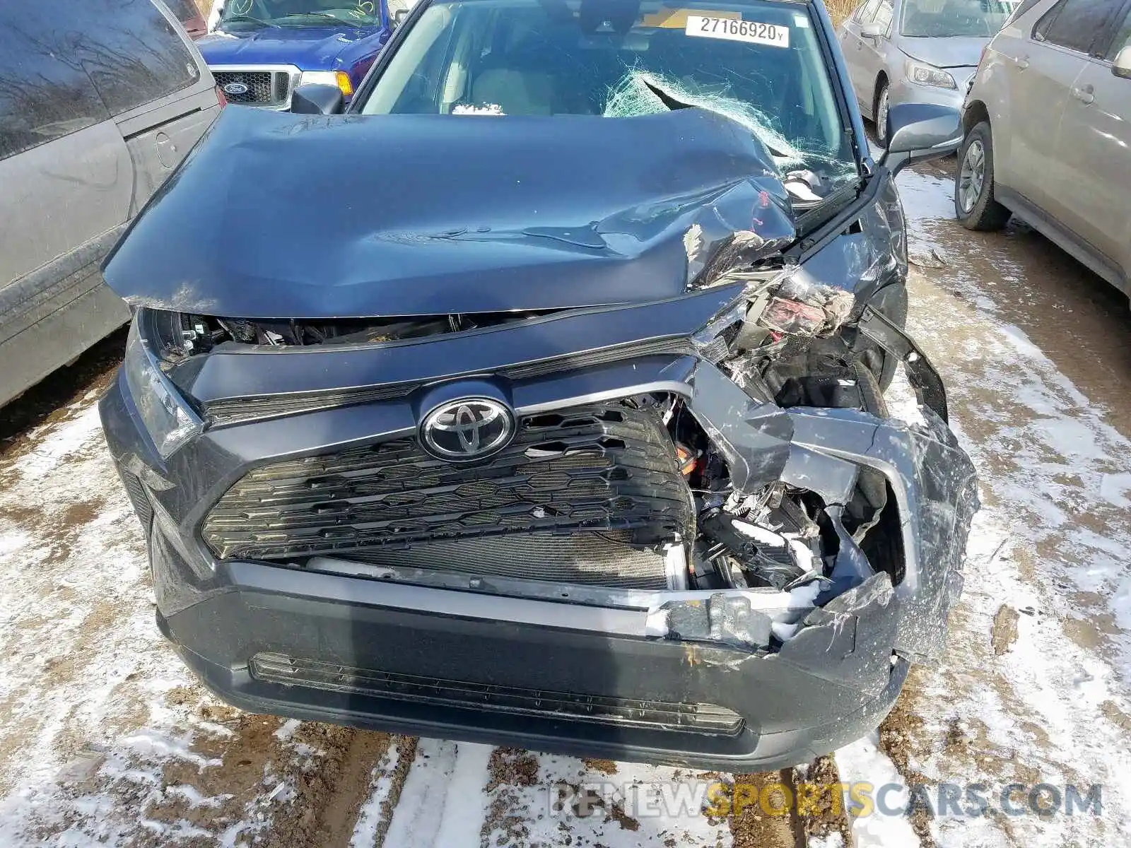 7 Photograph of a damaged car 2T3K1RFV5KW037900 TOYOTA RAV4 2019