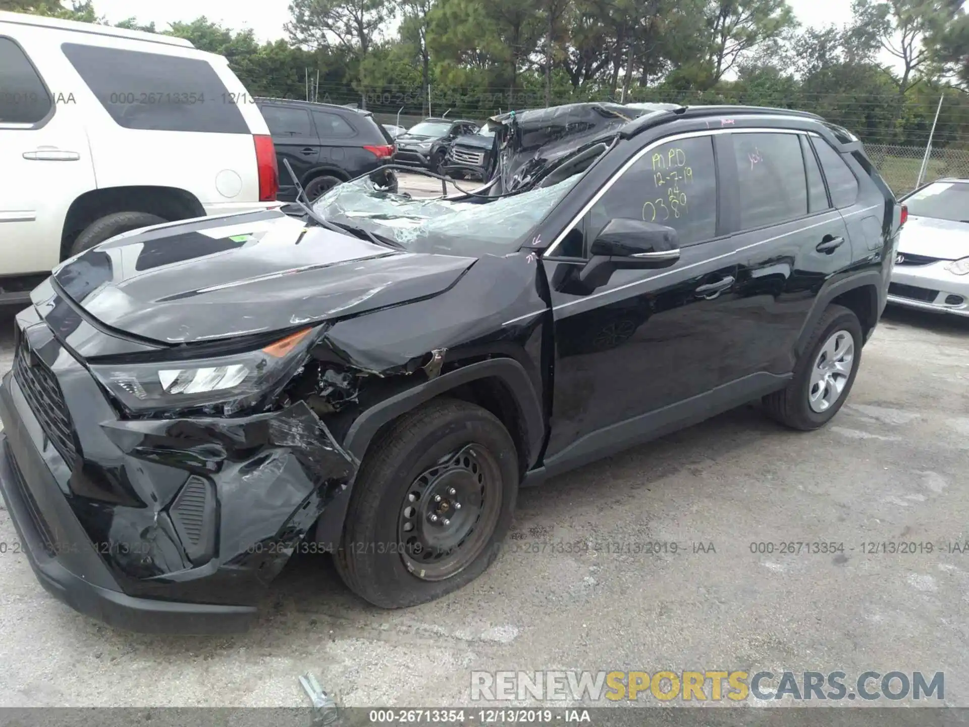 2 Photograph of a damaged car 2T3K1RFV5KW040389 TOYOTA RAV4 2019